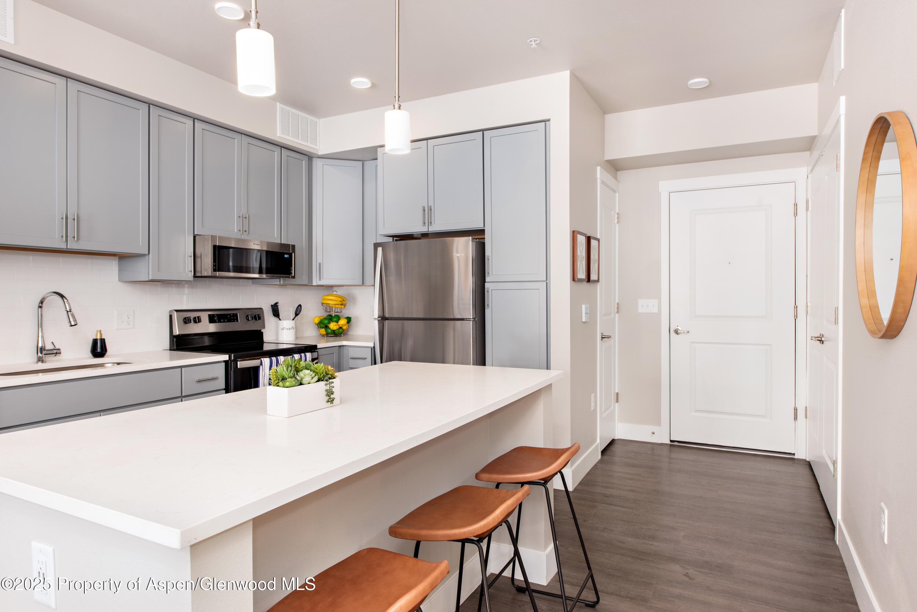 253 Wulfsohn Road 211, Glenwood Springs, CO 81601 - Photo 19