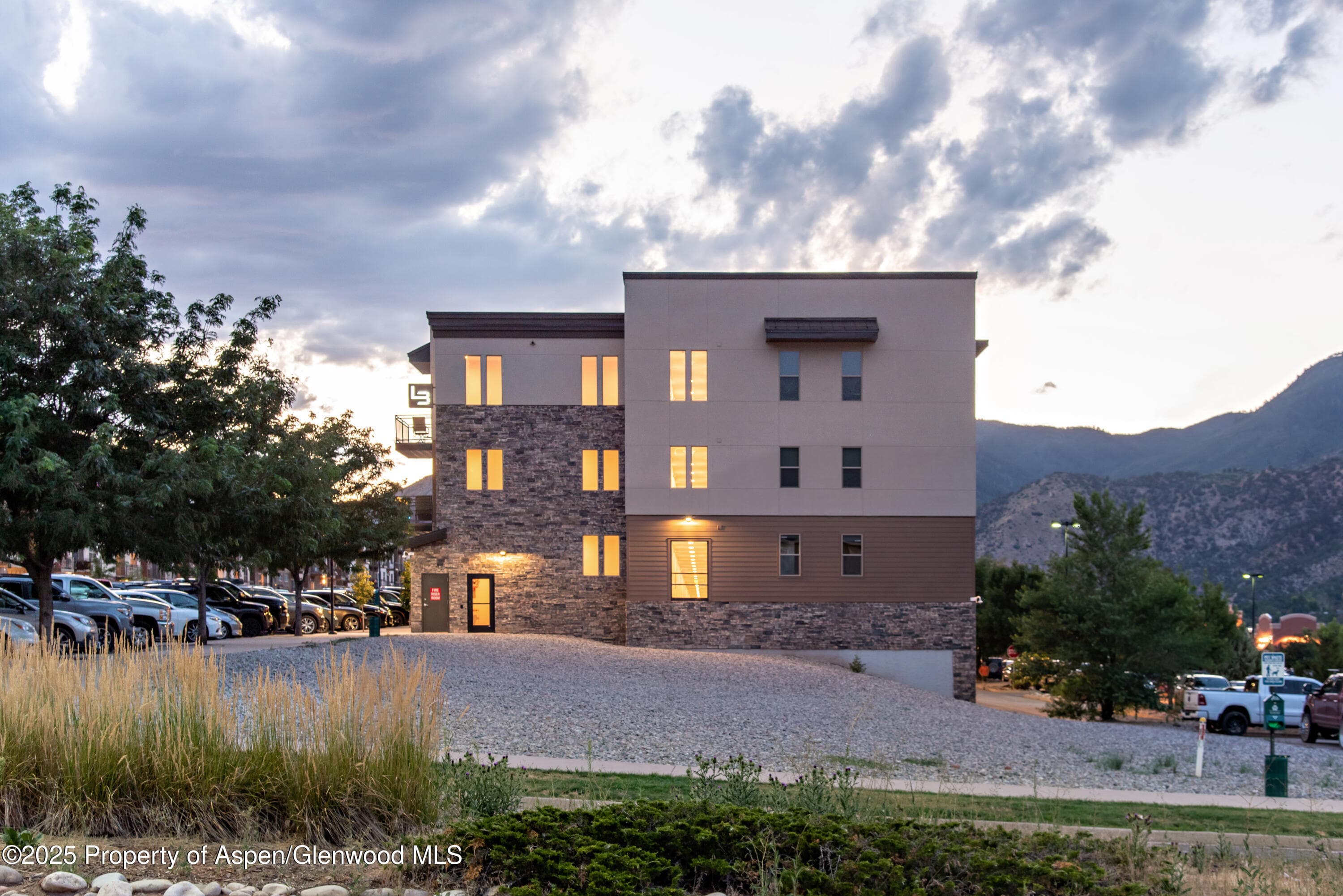 253 Wulfsohn Road 211, Glenwood Springs, CO 81601 - Photo 44