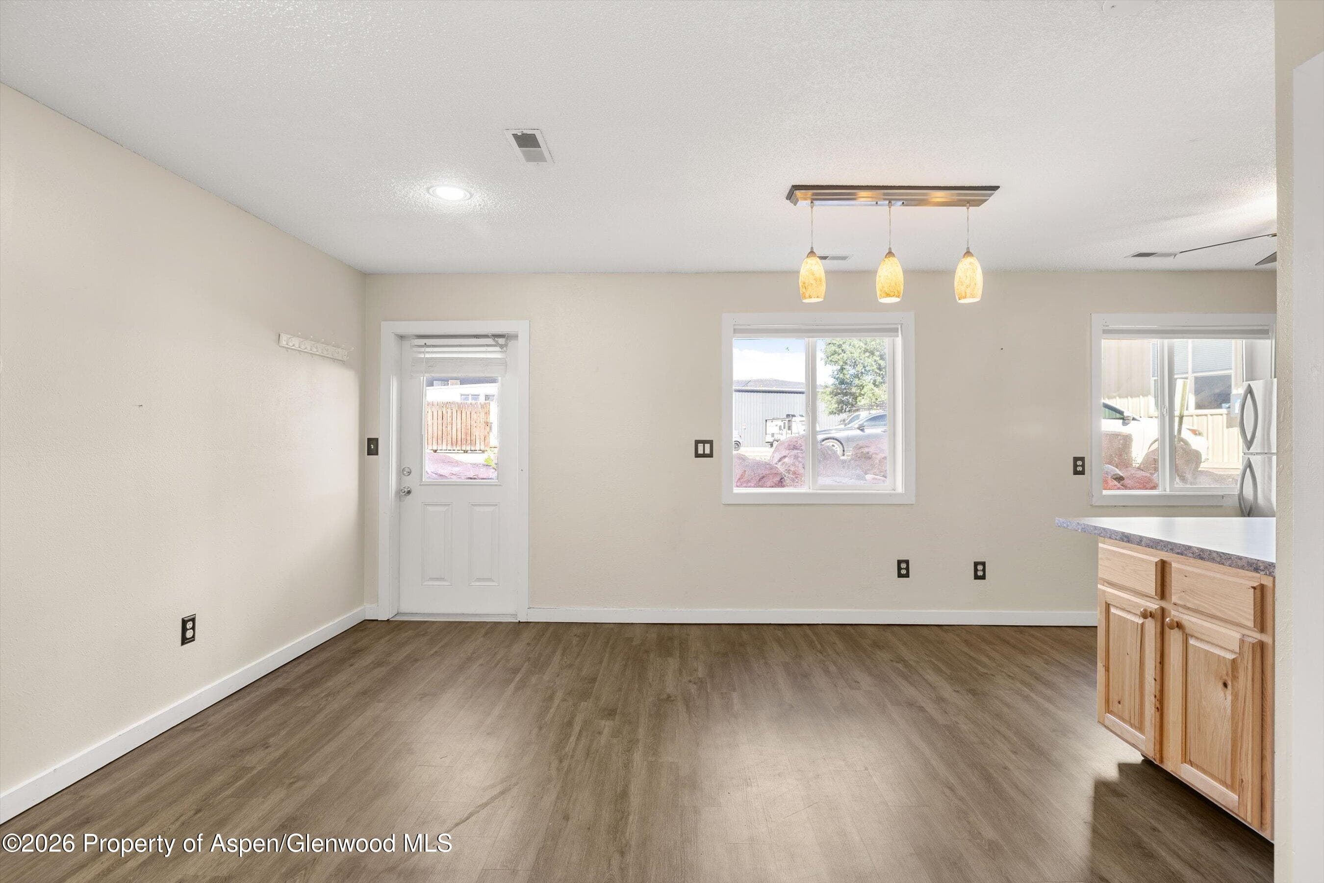 1101 Village Road Ll3b, Carbondale, CO 81623 - Photo 4
