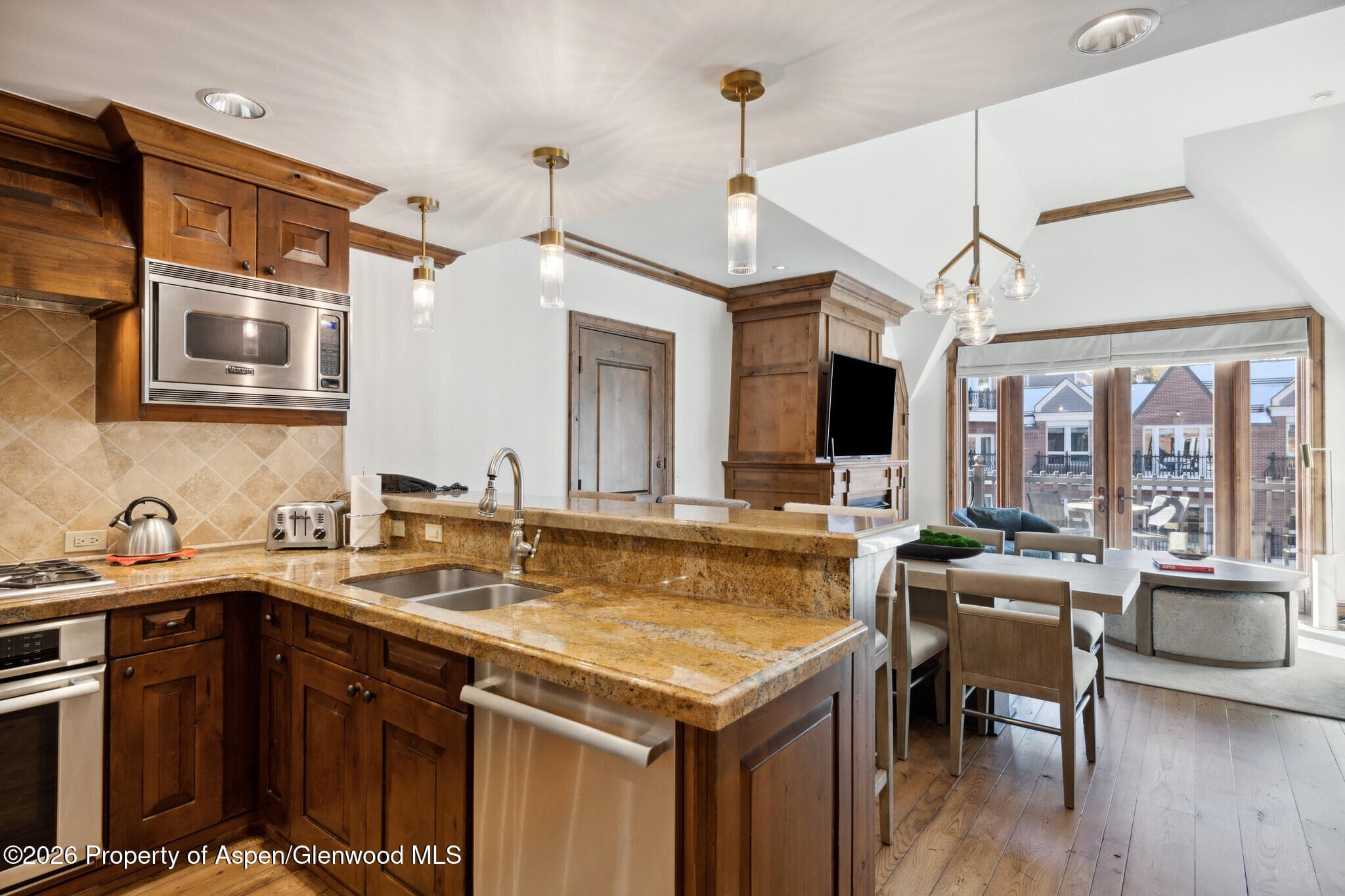 415 E Dean St., Unit 26, Week 33, Aspen, CO 81611 - Photo 2