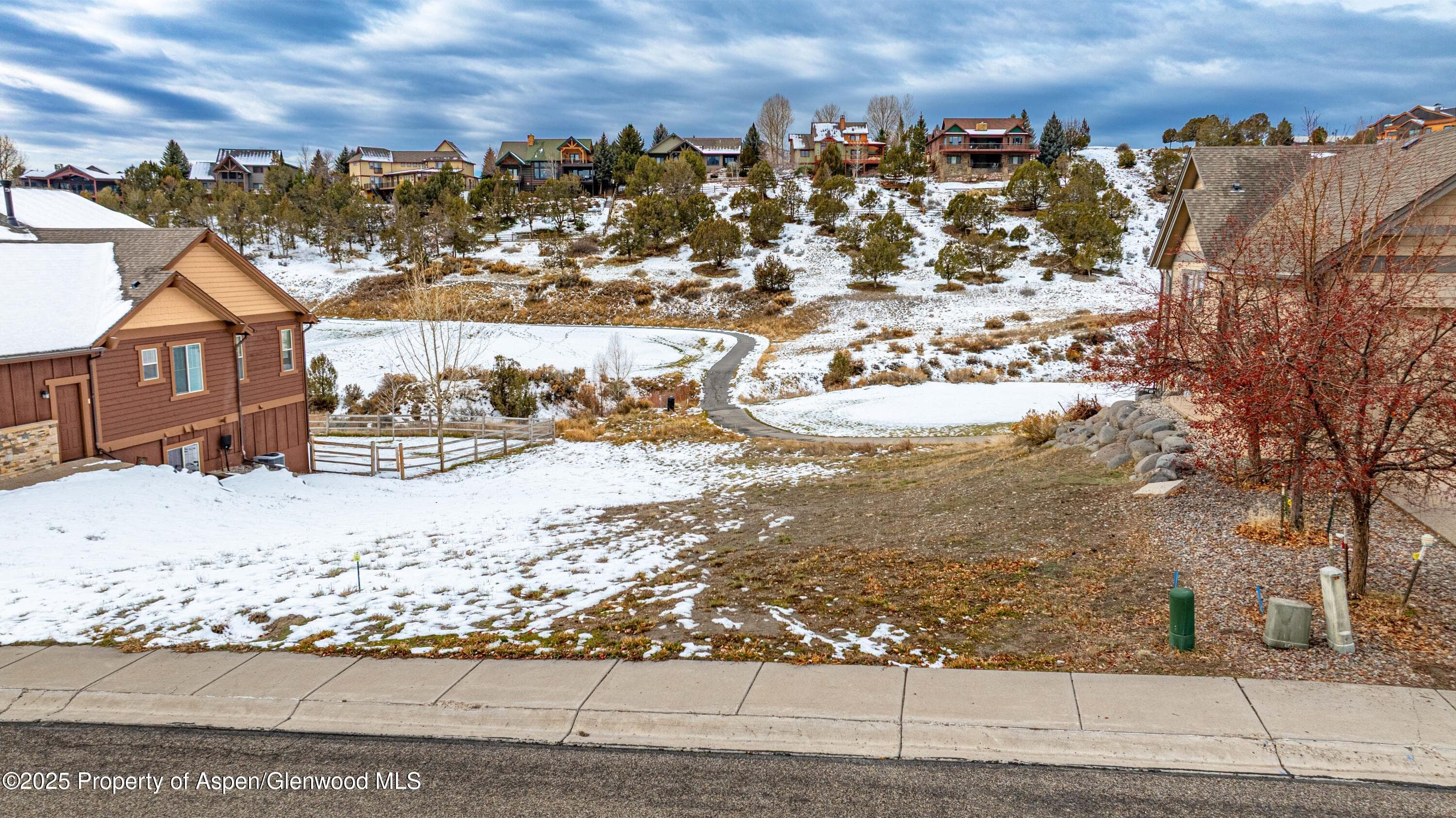 22 Antler Loop, New Castle, CO 81647 - Photo 2