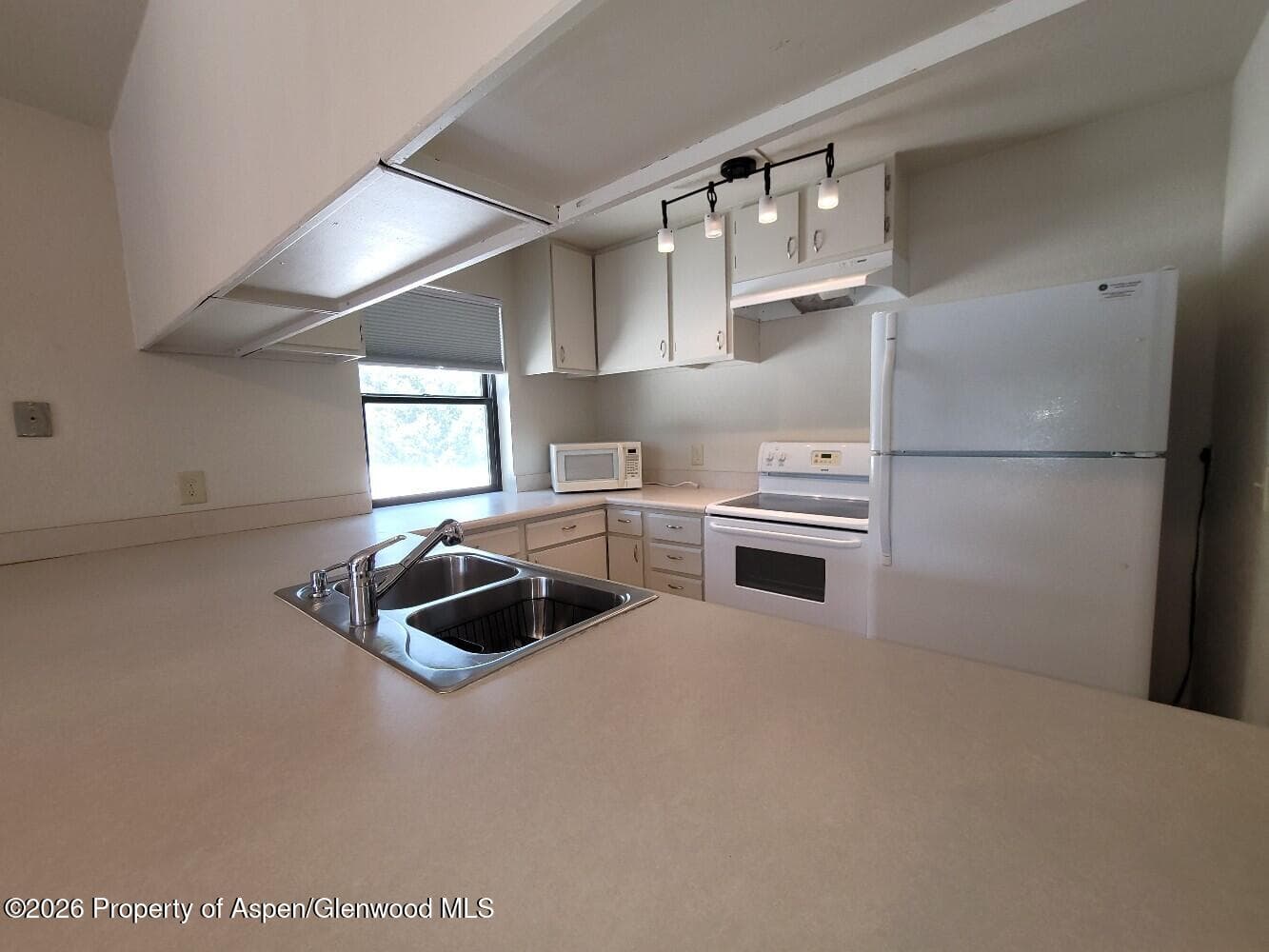 2015 Blake Avenue 28, Glenwood Springs, CO 81601 - Photo 3
