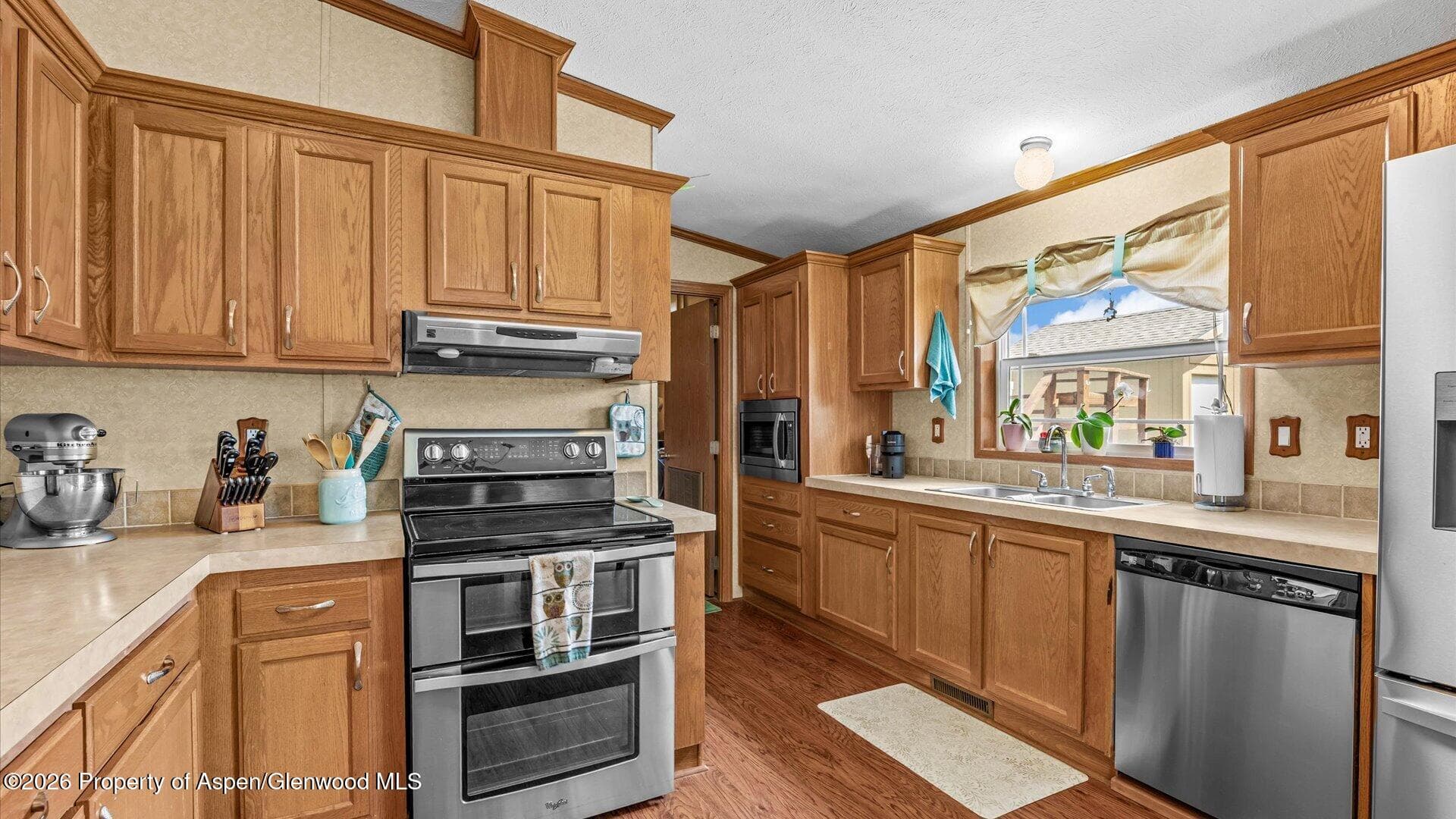 2443 Pioneer Way, Rifle, CO 81650 - Photo 11