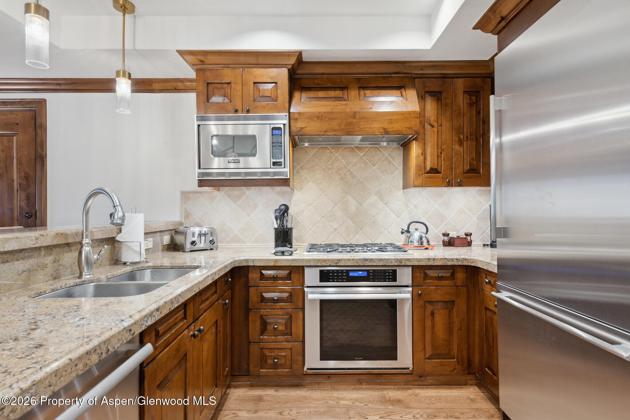 415 E Dean St, Unit 12, Week 5, Aspen, CO 81611 - Photo 4
