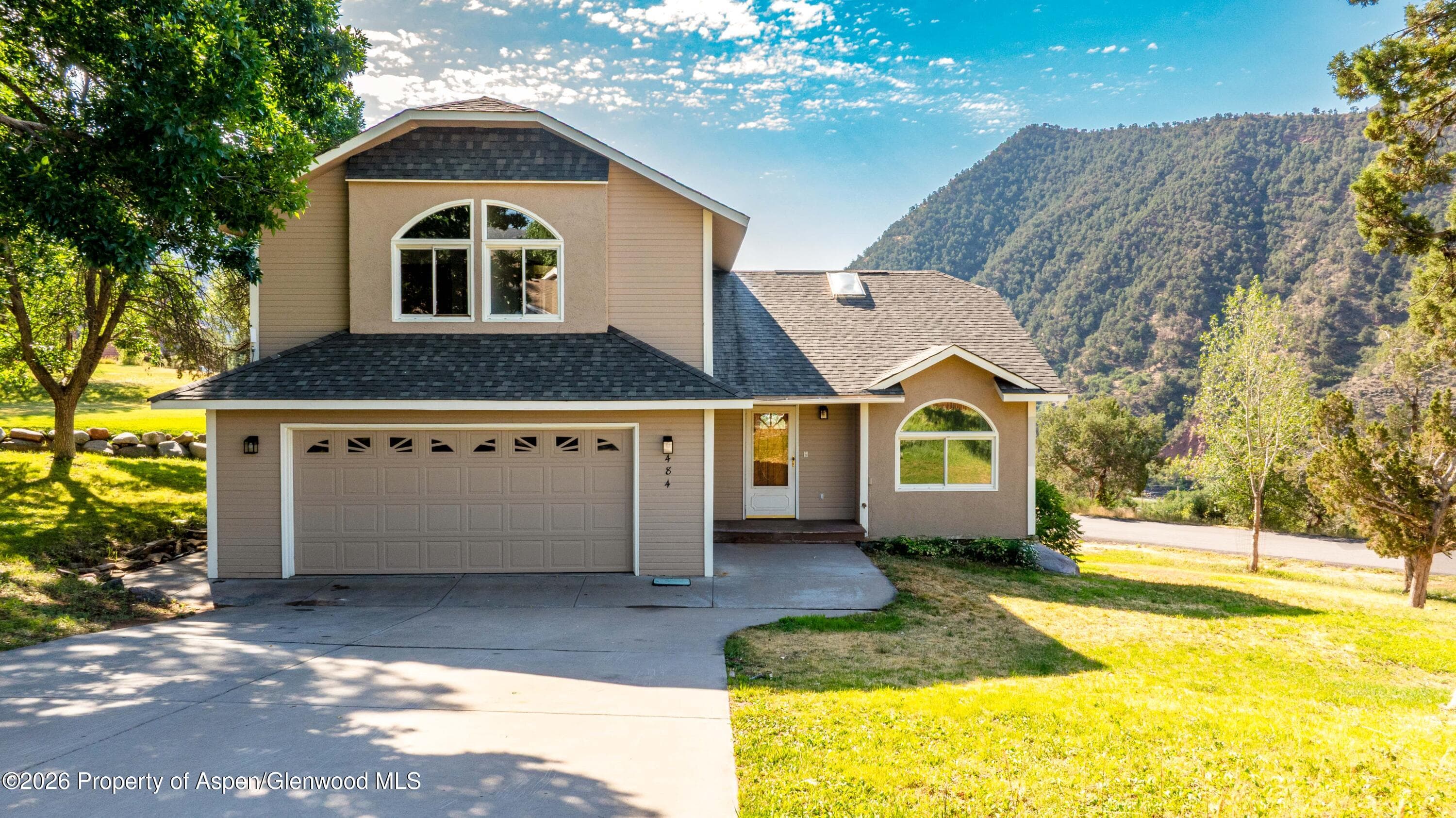 484 Canyon Creek Drive, Glenwood Springs, CO 81601