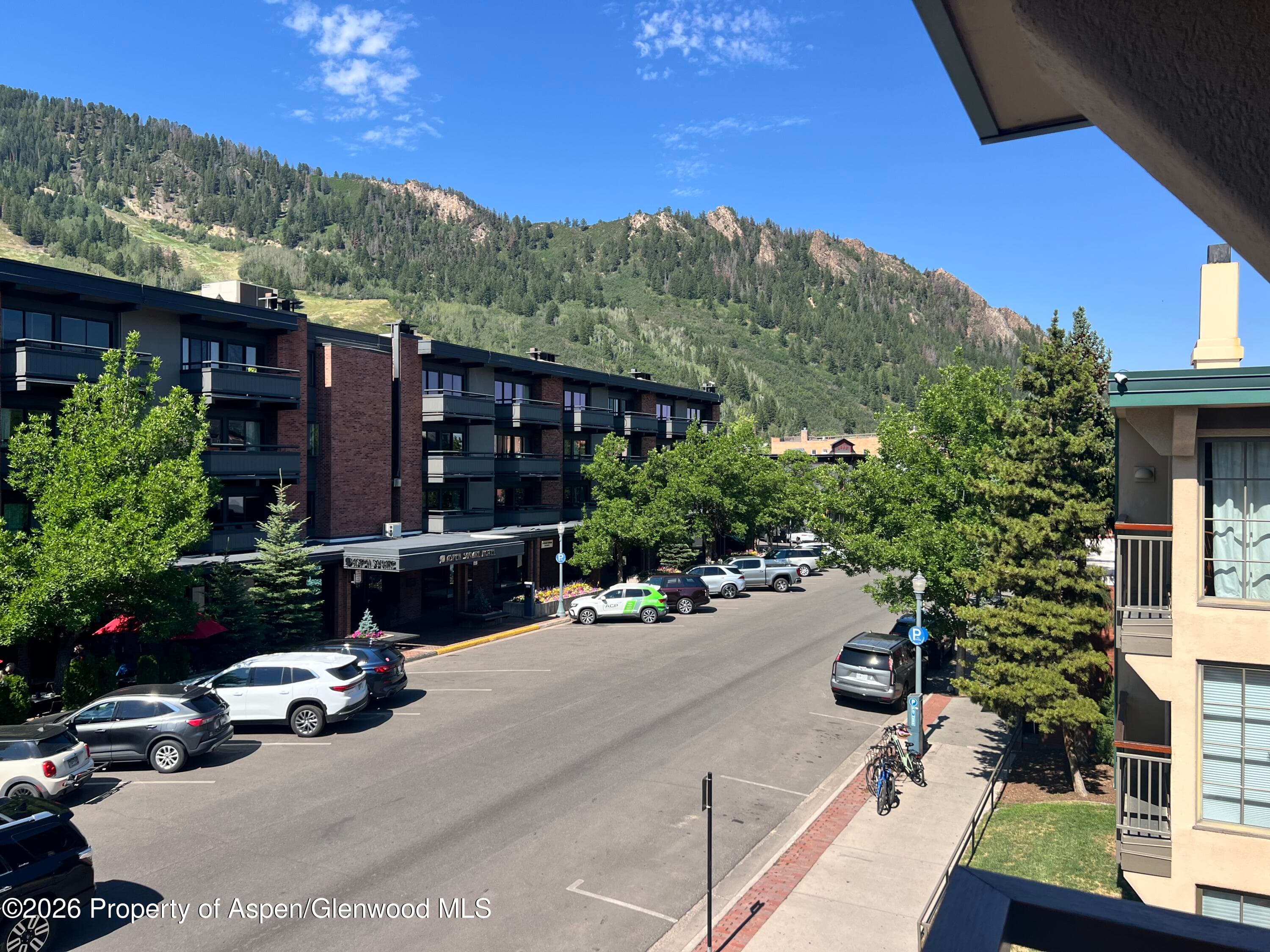 630 E Cooper Avenue 20, Aspen, CO 81611 - Photo 3