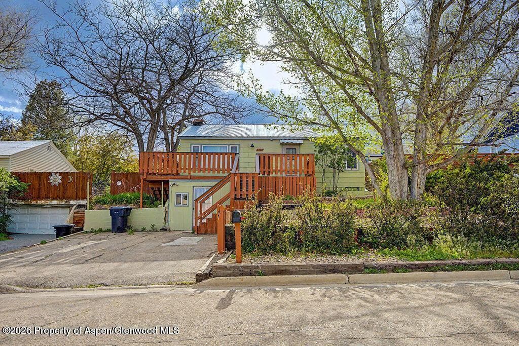 1020 School Street, Craig, CO 81625