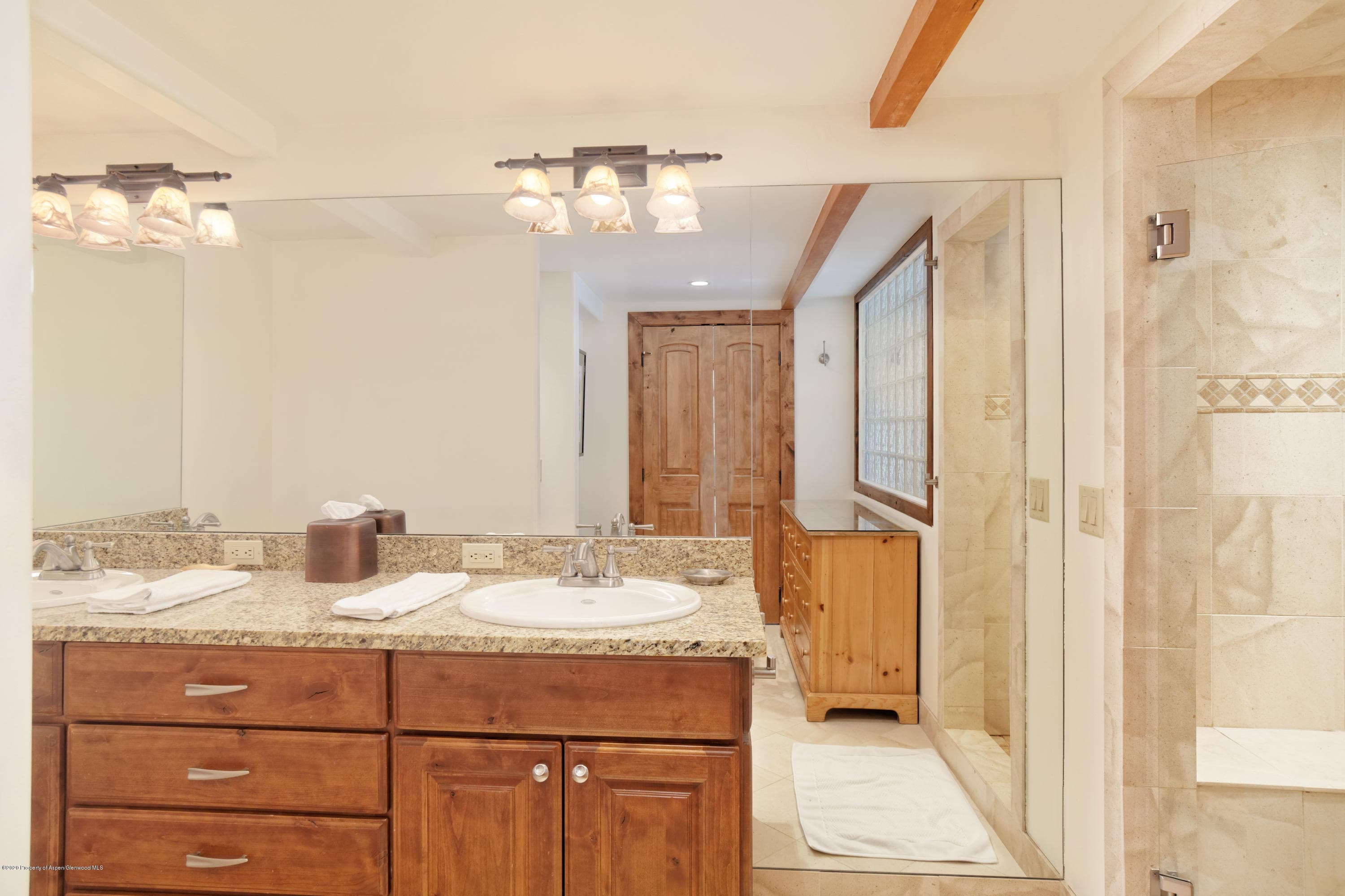 630 E Cooper Avenue 1, Aspen, CO 81611 - Photo 11