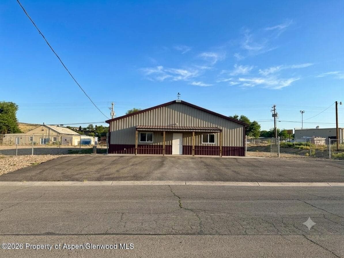 209 E Rio Blanco Avenue, Rangely, CO 81648 - Photo 2