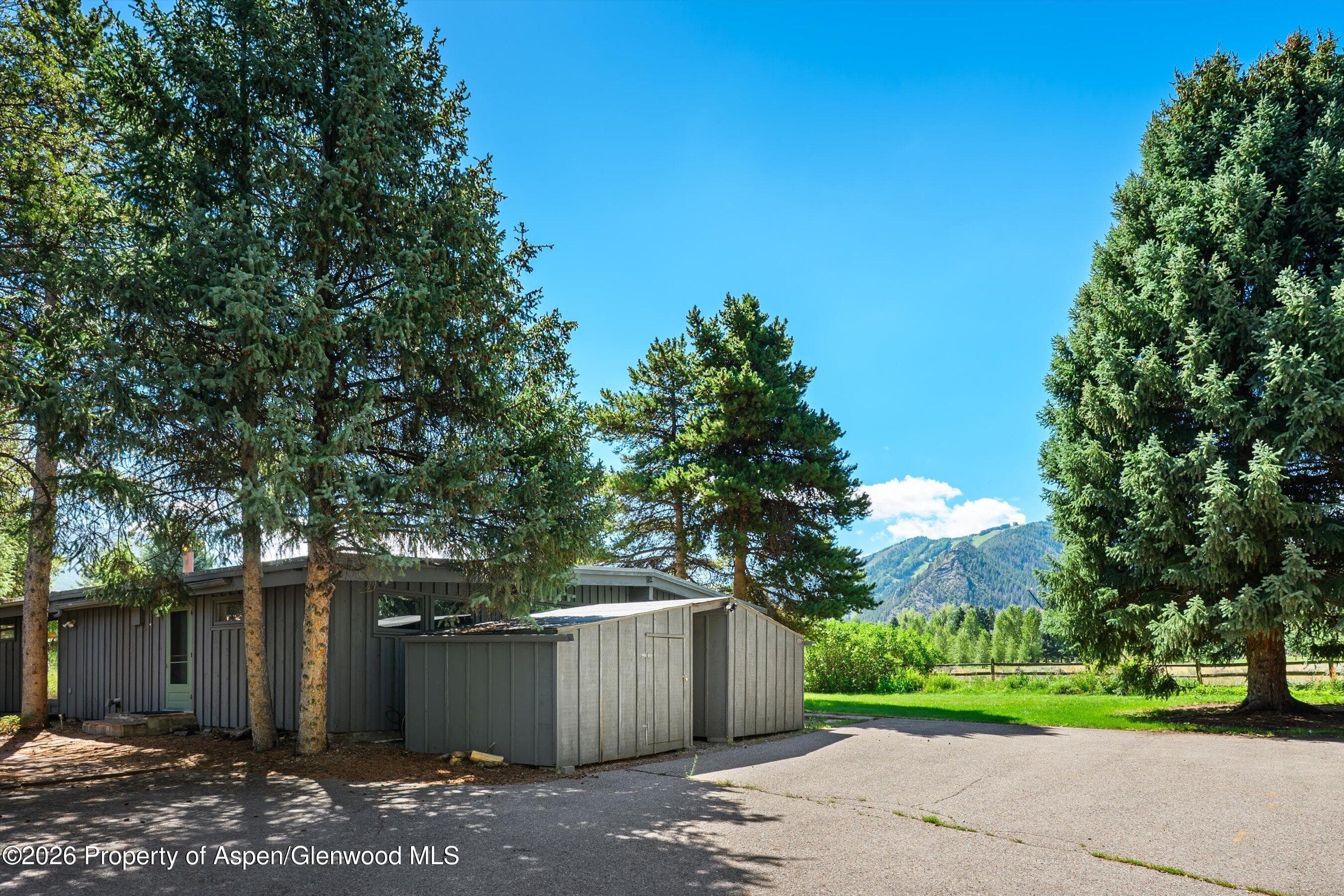 1227 Mountain View Drive Units 1 & 2, Aspen, CO 81611 - Photo 13