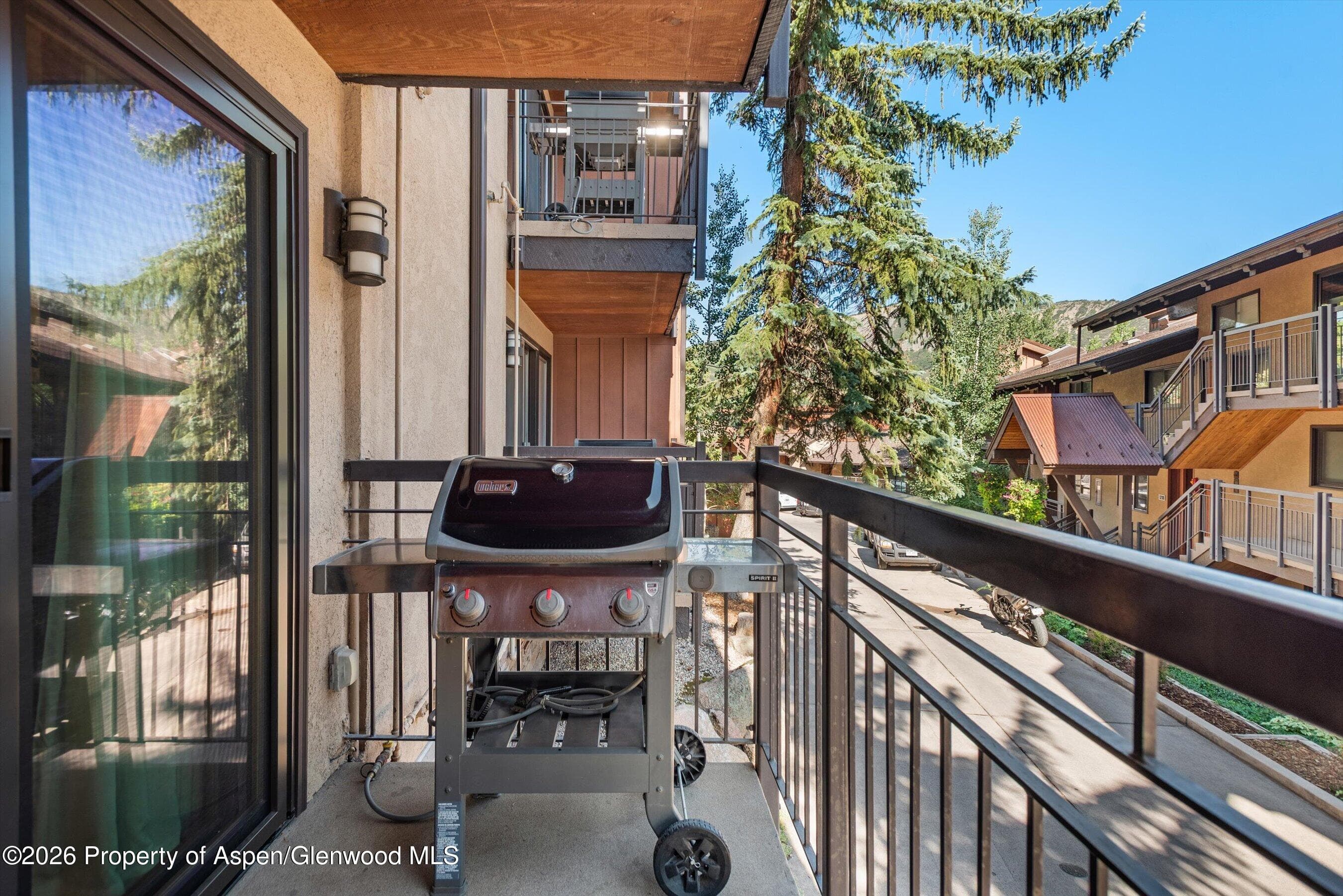 400 Wood Road H-2113, Snowmass Village, CO 81615 - Photo 10