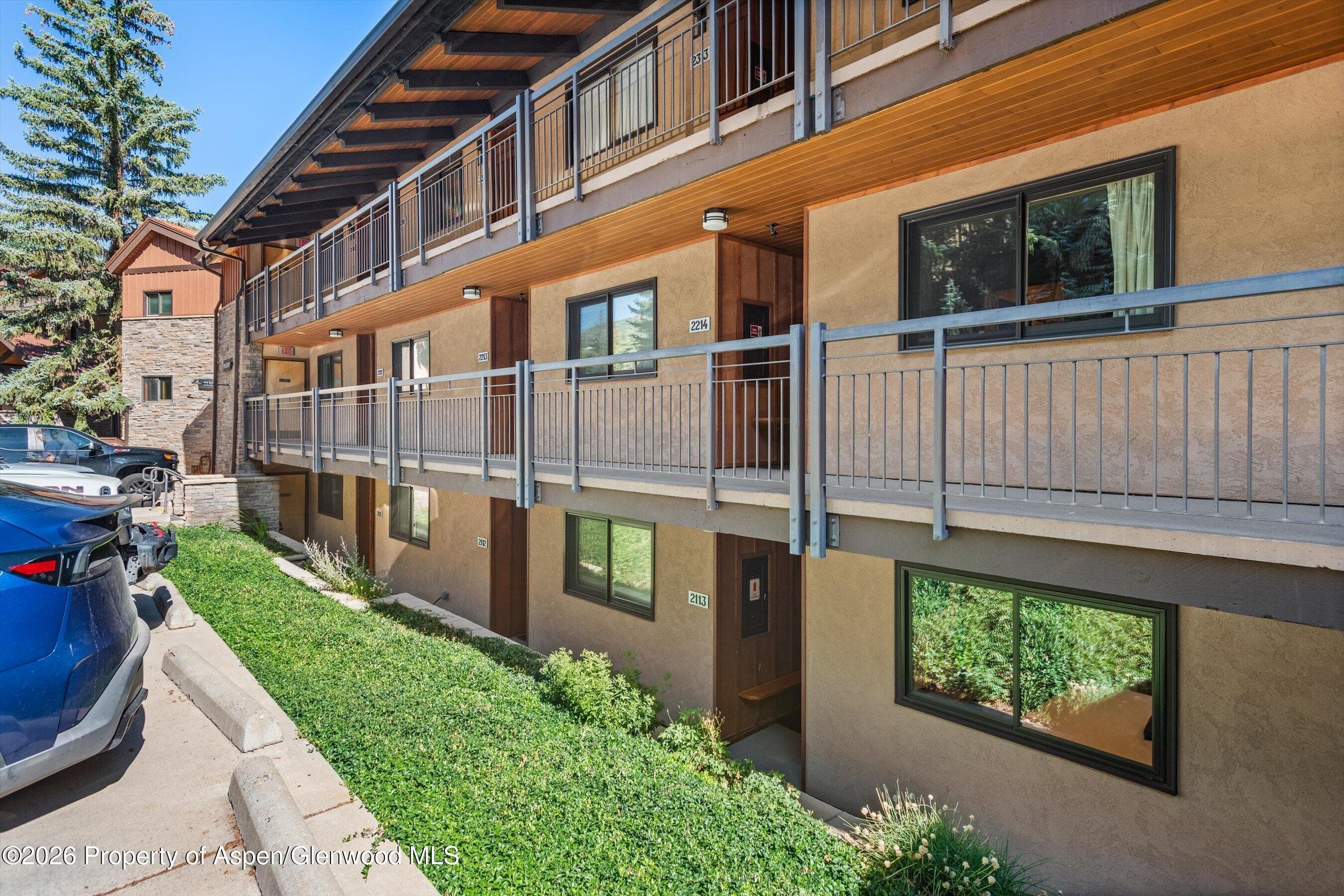 400 Wood Road H-2113, Snowmass Village, CO 81615 - Photo 12