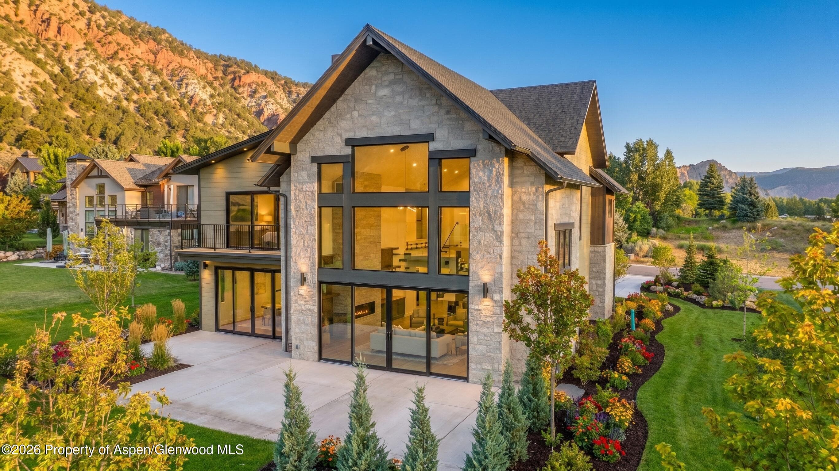 589 Saddleback Road, Carbondale, CO 81623 - Photo 2
