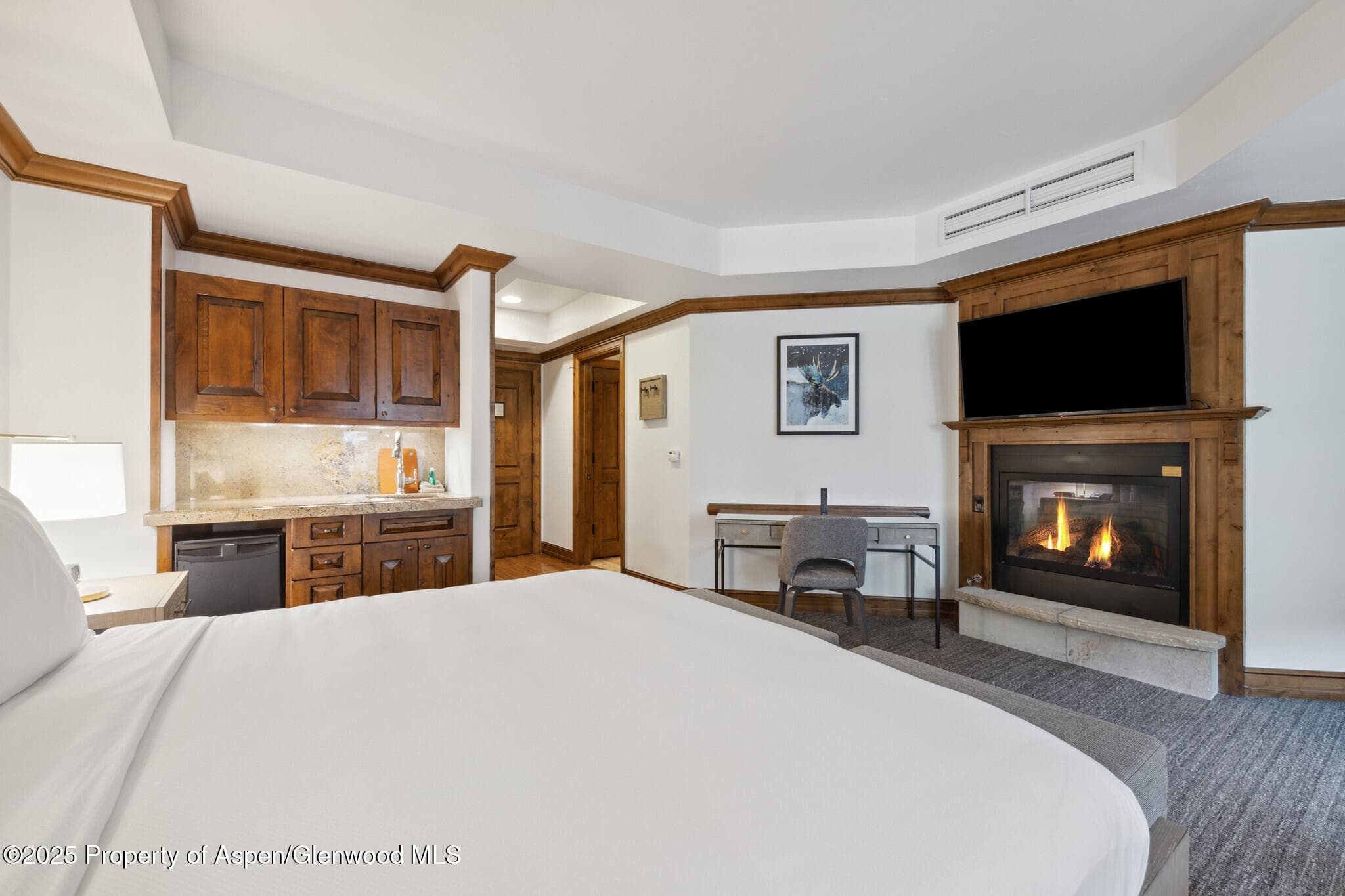 415 E Dean St., Unit 20, Week 27, Aspen, CO 81611 - Photo 19