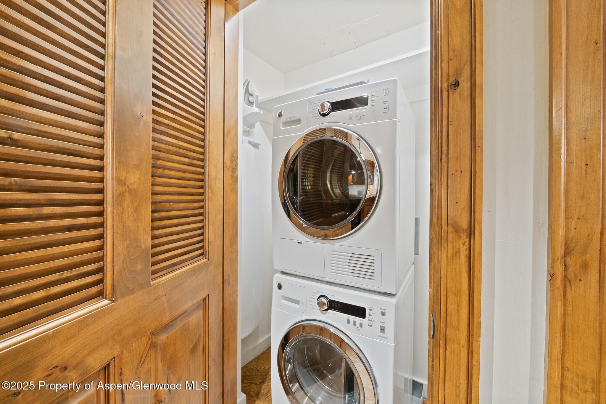 415 E Dean St., Unit 20, Week 27, Aspen, CO 81611 - Photo 24