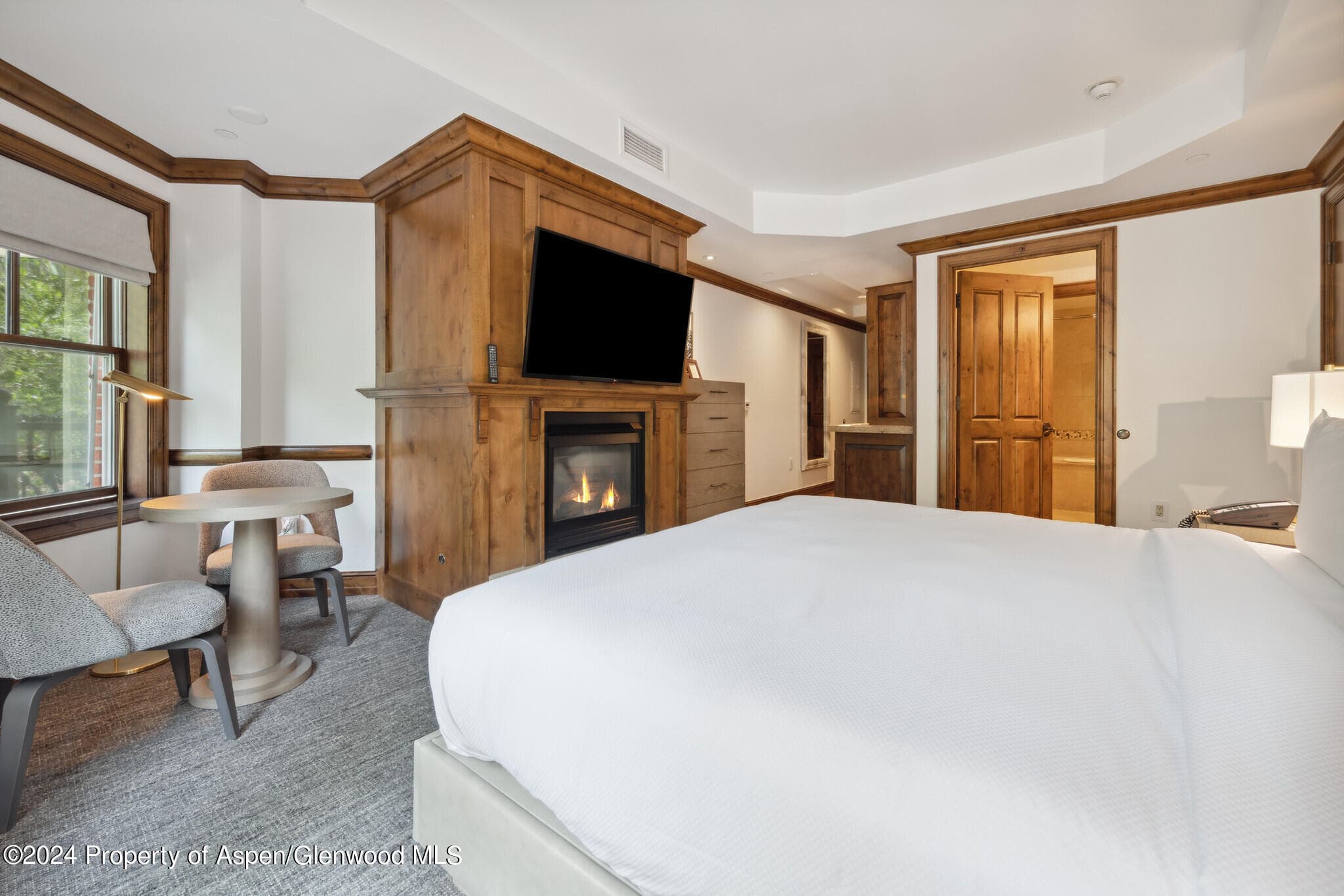 415 E Dean St, Unit 18, Week 32, Aspen, CO 81611 - Photo 14