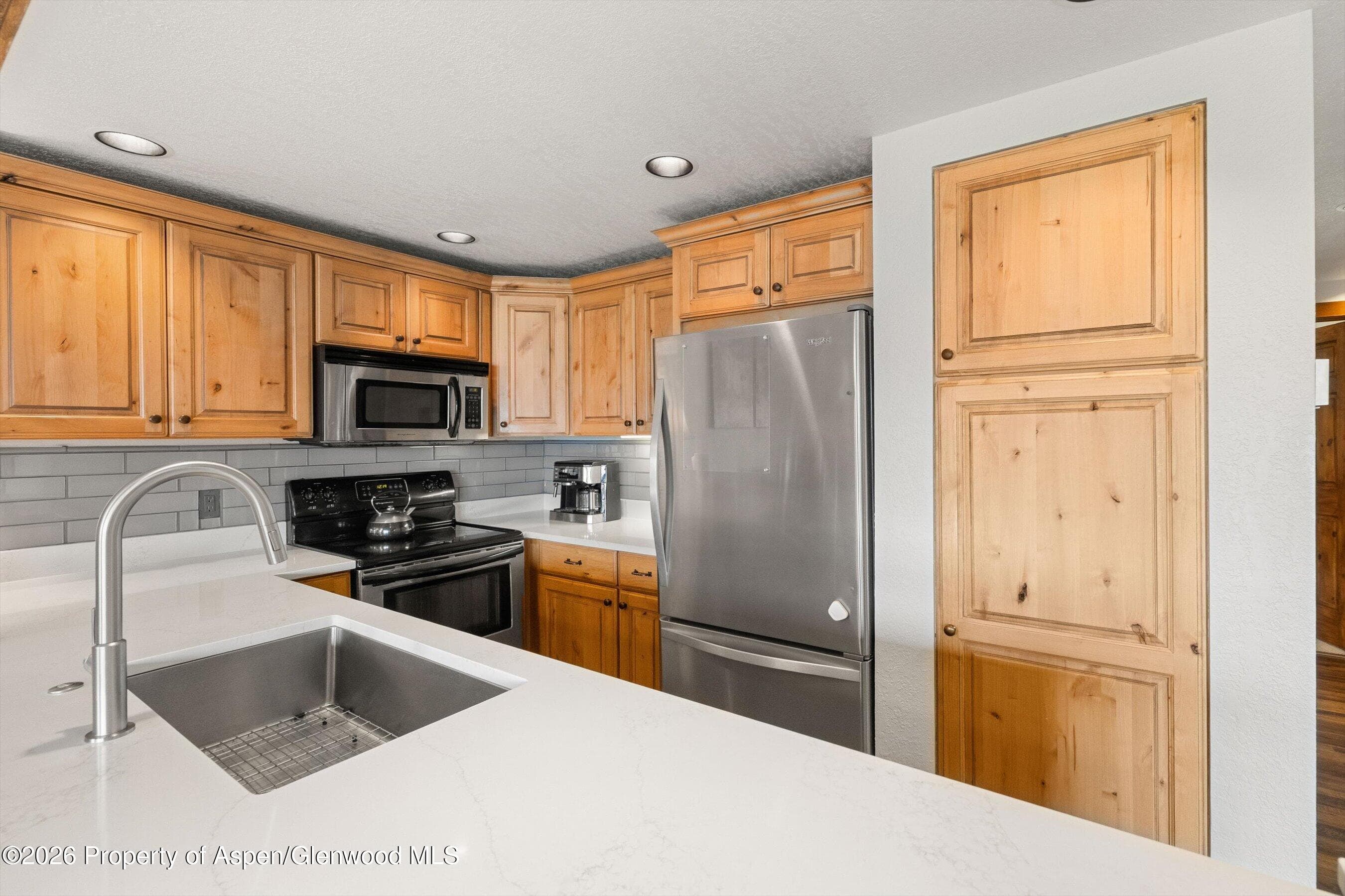 55 Upper Woodbridge Road I-5, Snowmass Village, CO 81615 - Photo 6