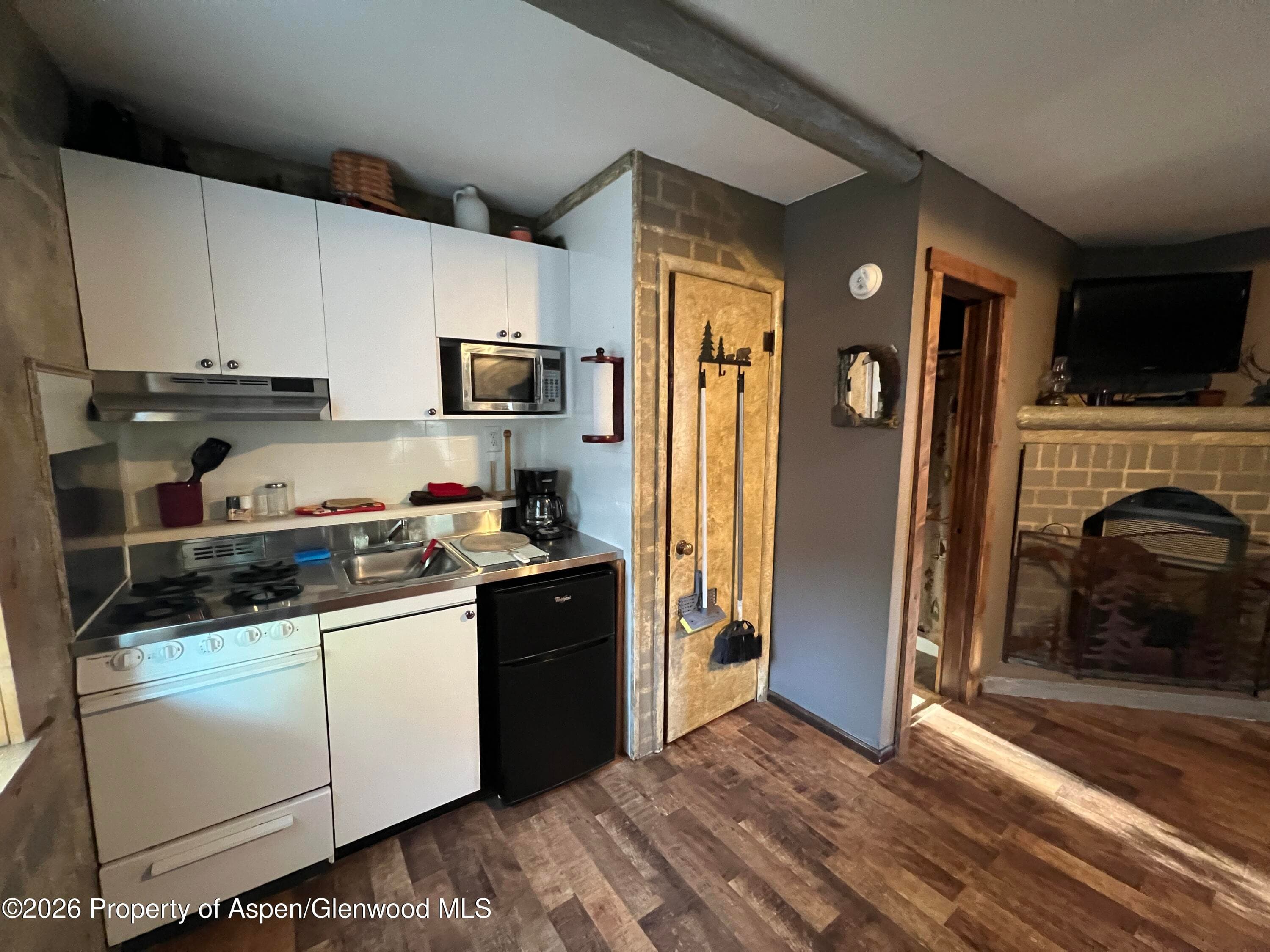 910 Yampa Avenue 4, Craig, CO 81625 - Photo 4