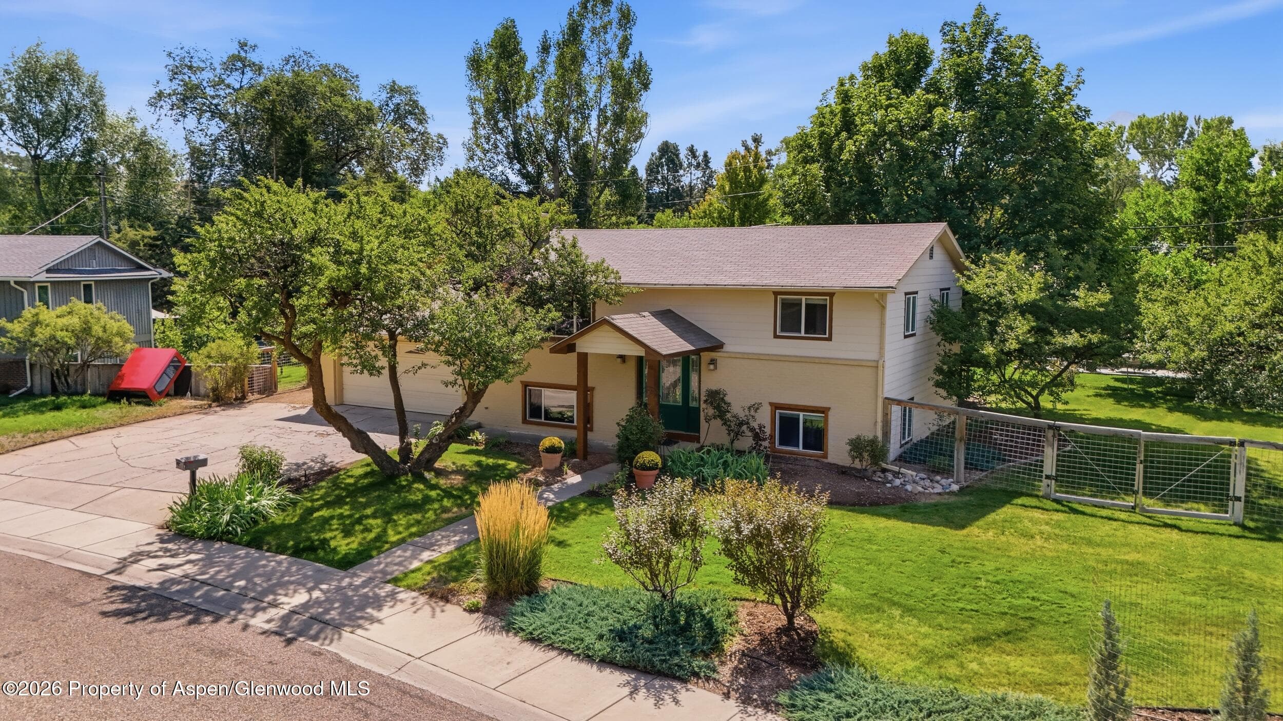 80 Maroon Pl, Carbondale, CO 81623