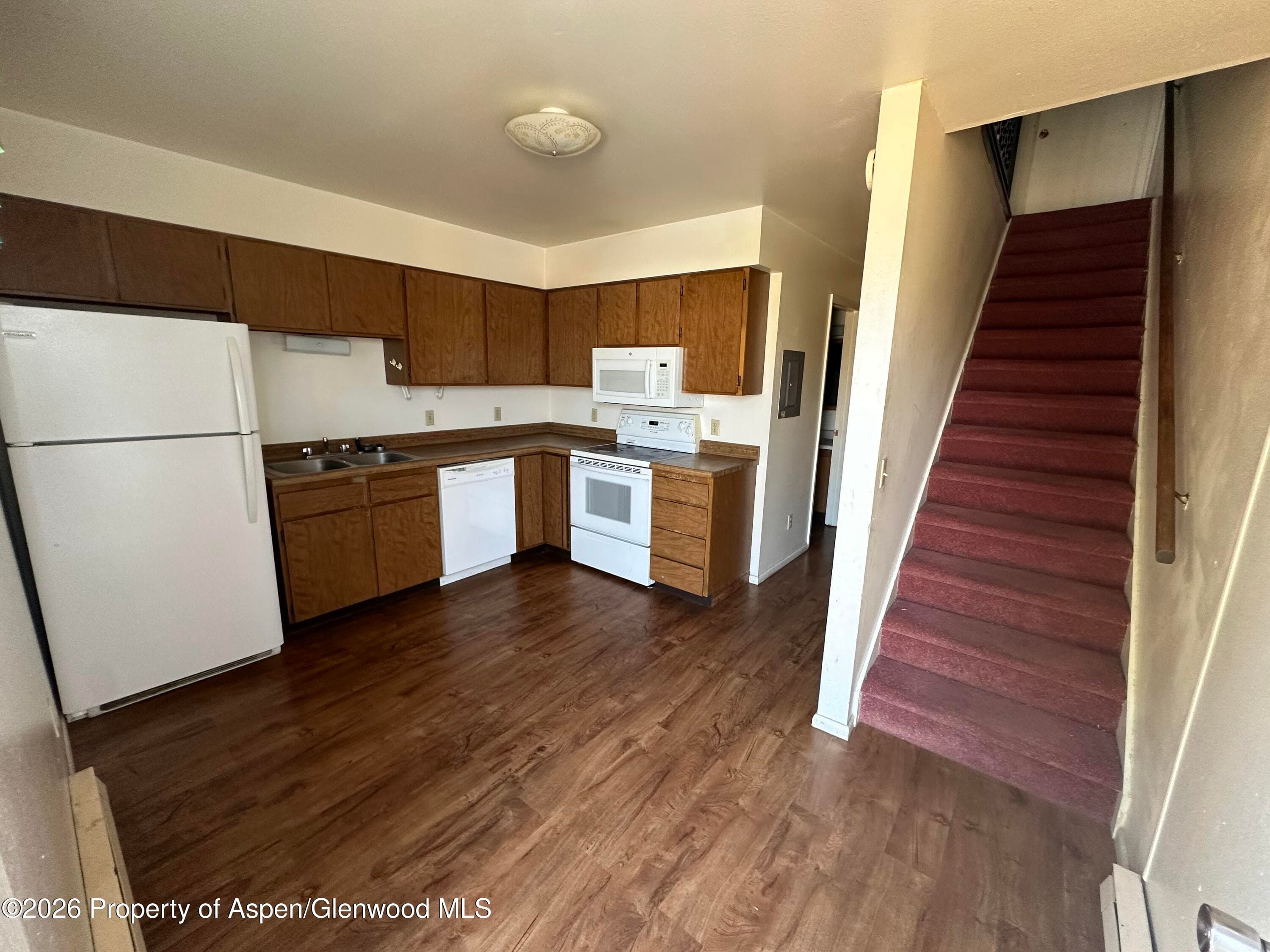 580 1st Avenue 7, Craig, CO 81625 - Photo 3