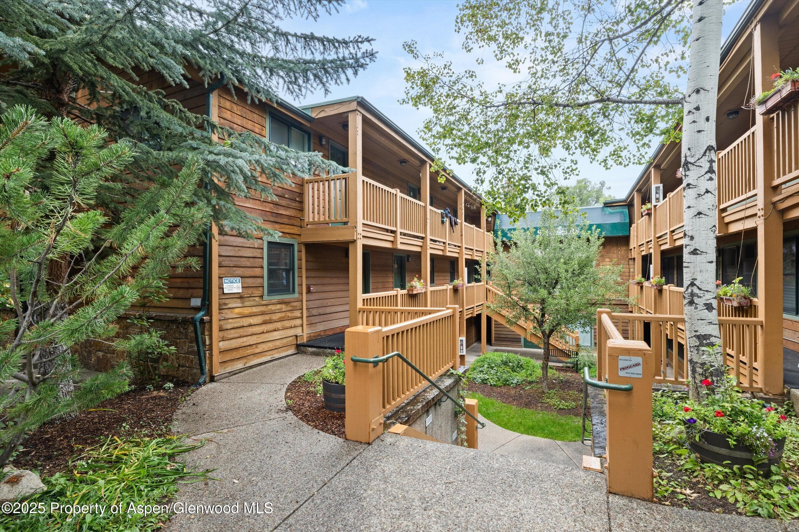 914 Waters Avenue 20, Aspen, CO 81611 - Photo 14