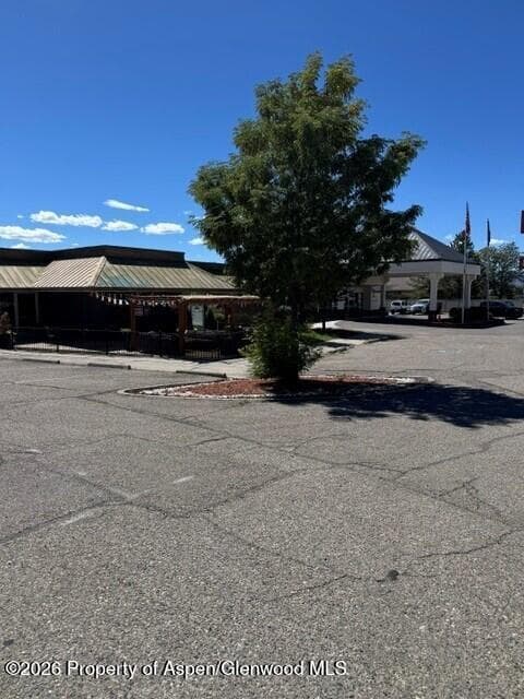 Property - Photo 4
