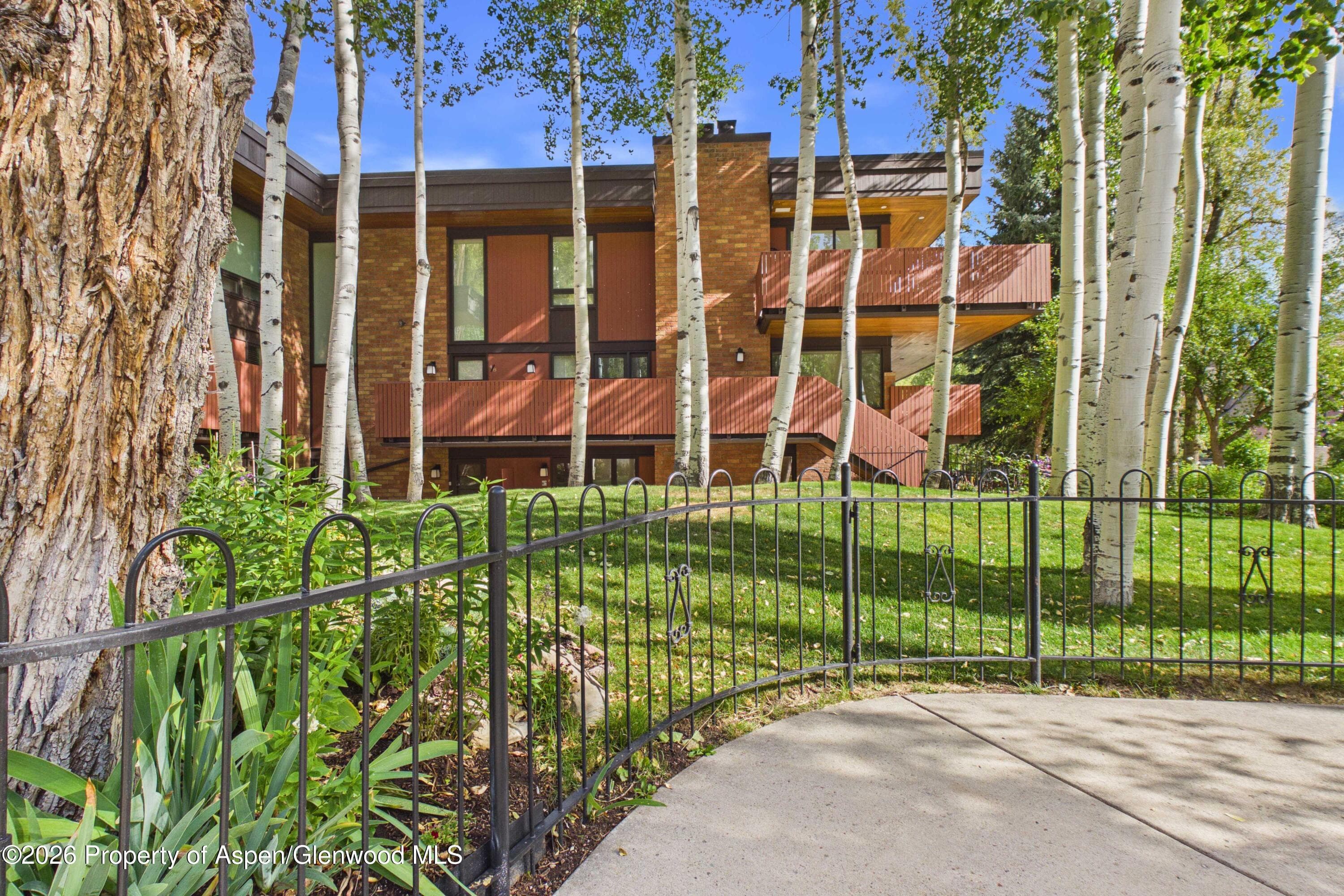400 W Hopkins Avenue 6/7, Aspen, CO 81611 - Photo 16