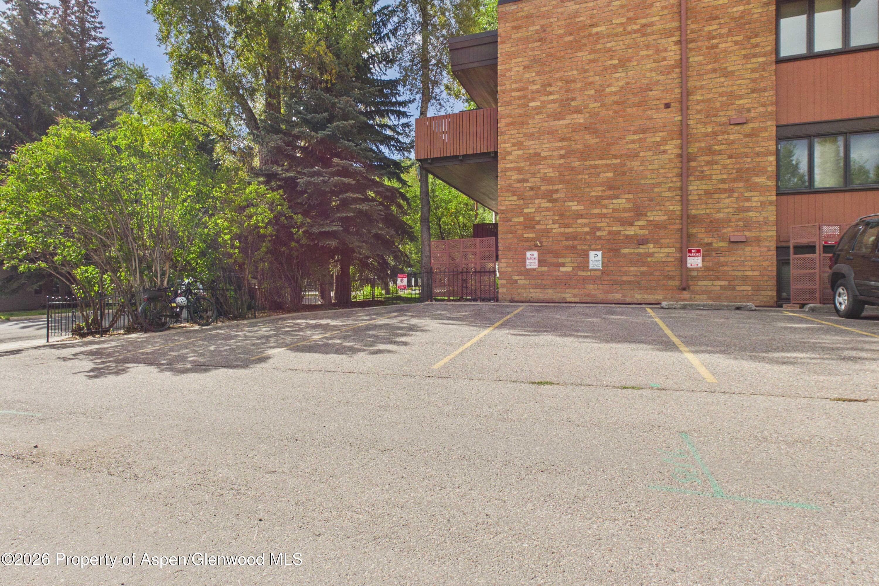 400 W Hopkins Avenue 6/7, Aspen, CO 81611 - Photo 20