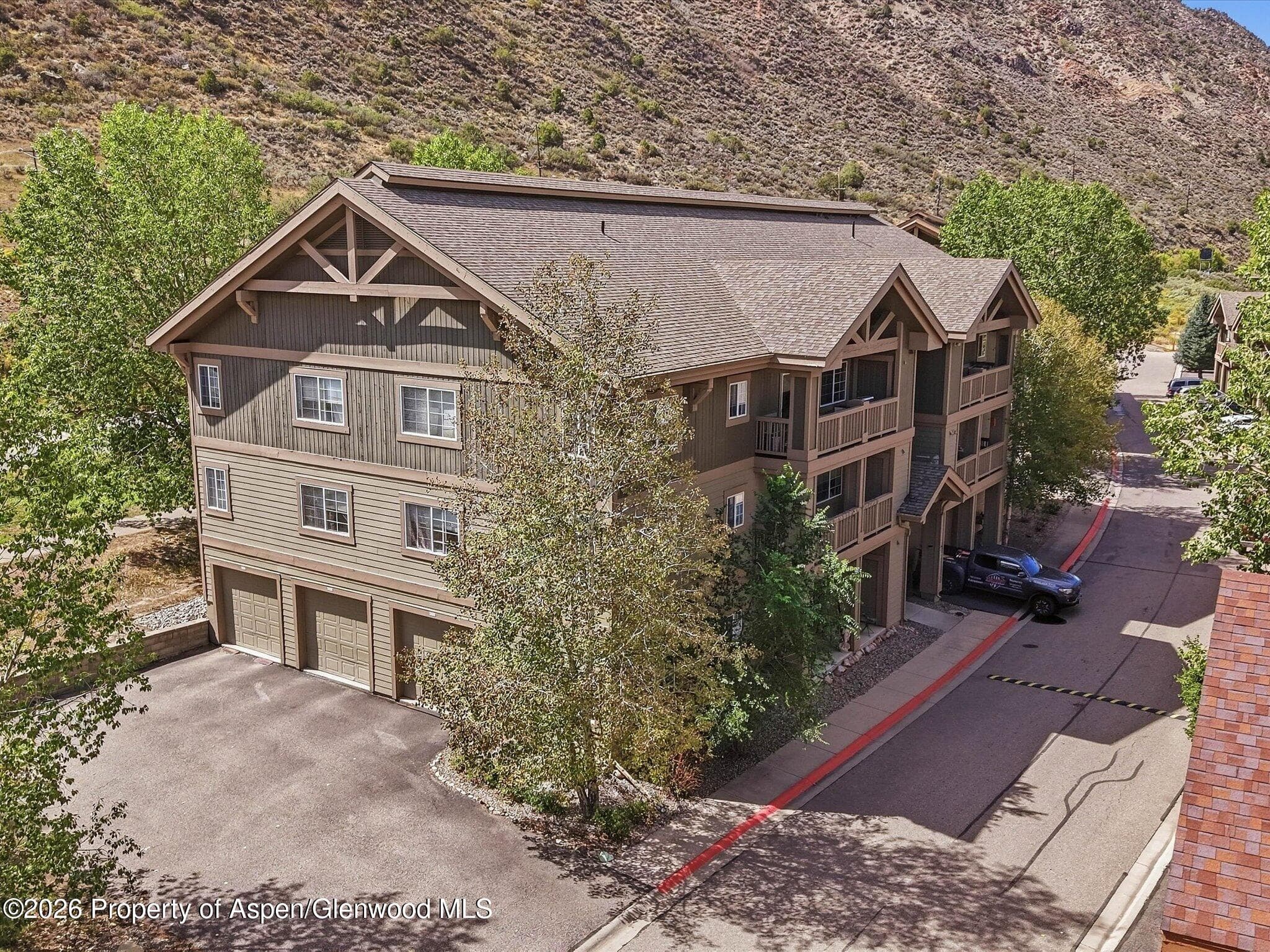 348 River View Drive 206, New Castle, CO 81647 - Photo 3