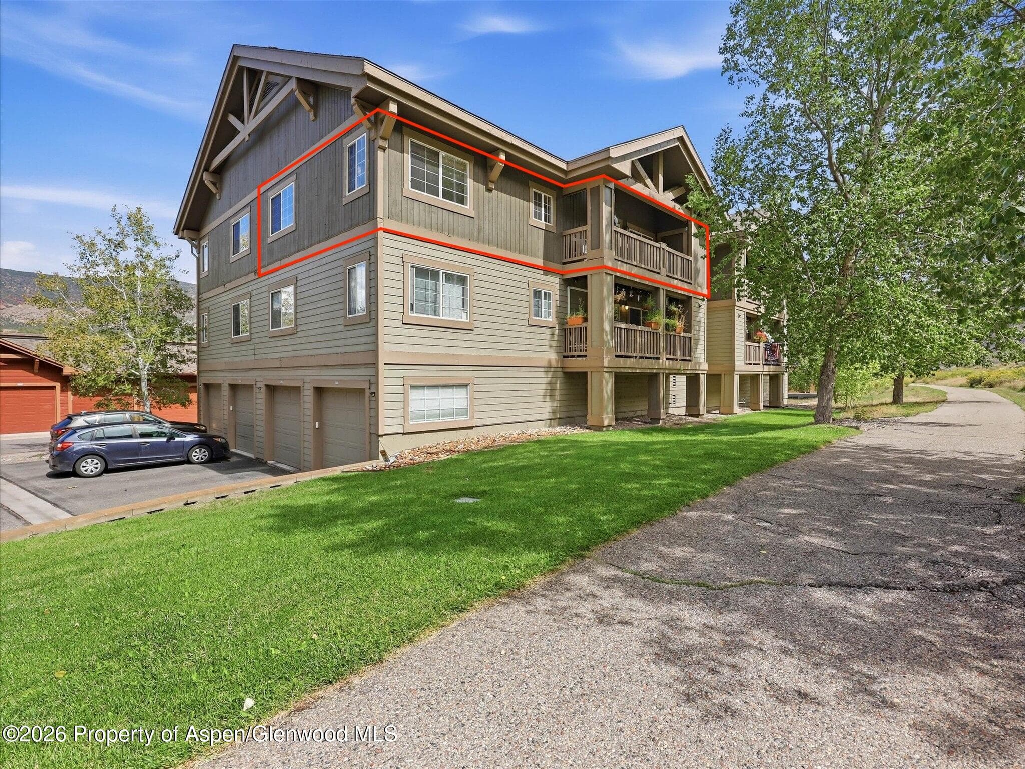348 River View Drive 206, New Castle, CO 81647 - Photo 2