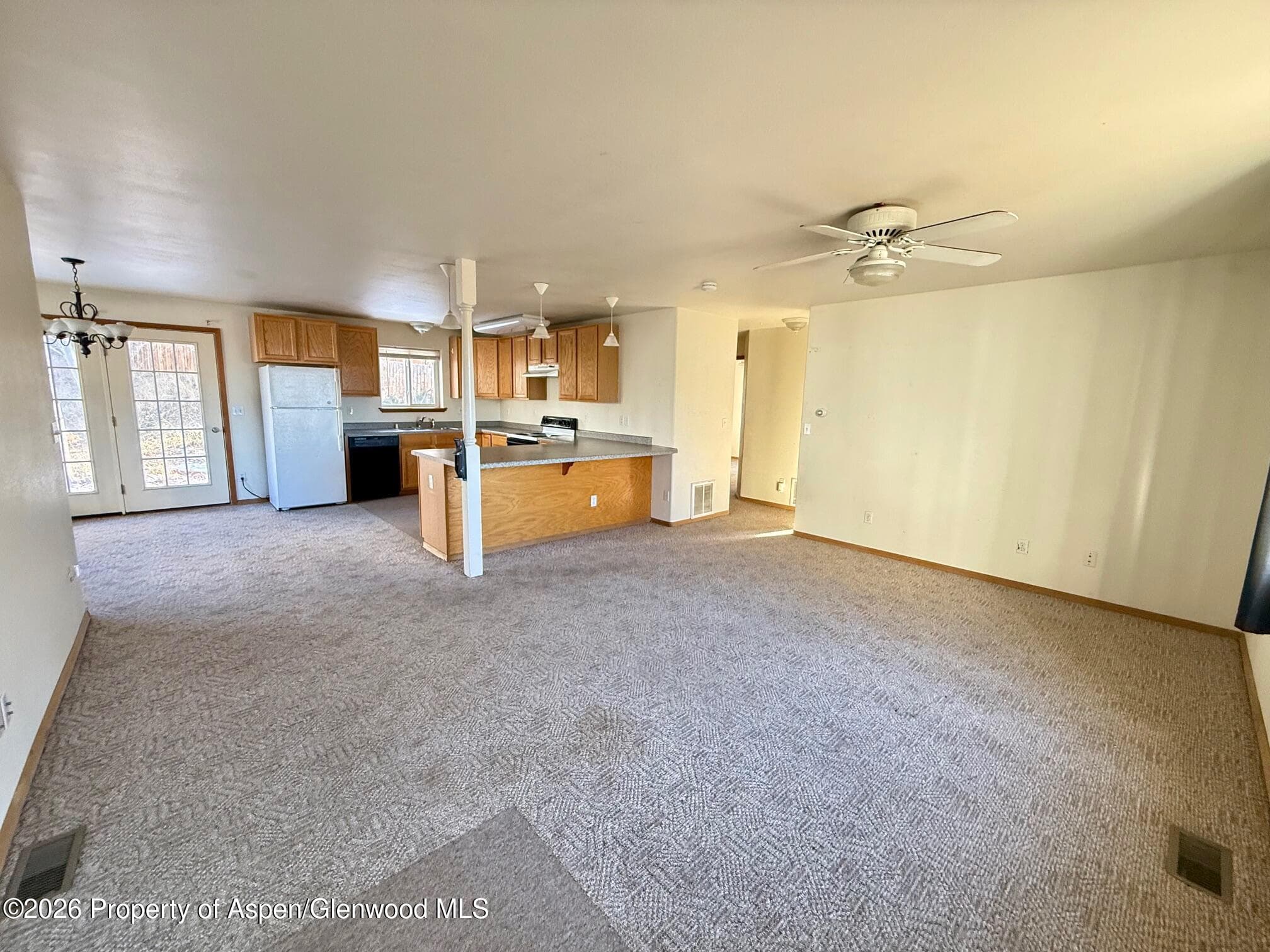 1333 E Victory Way, Craig, CO 81625 - Photo 2