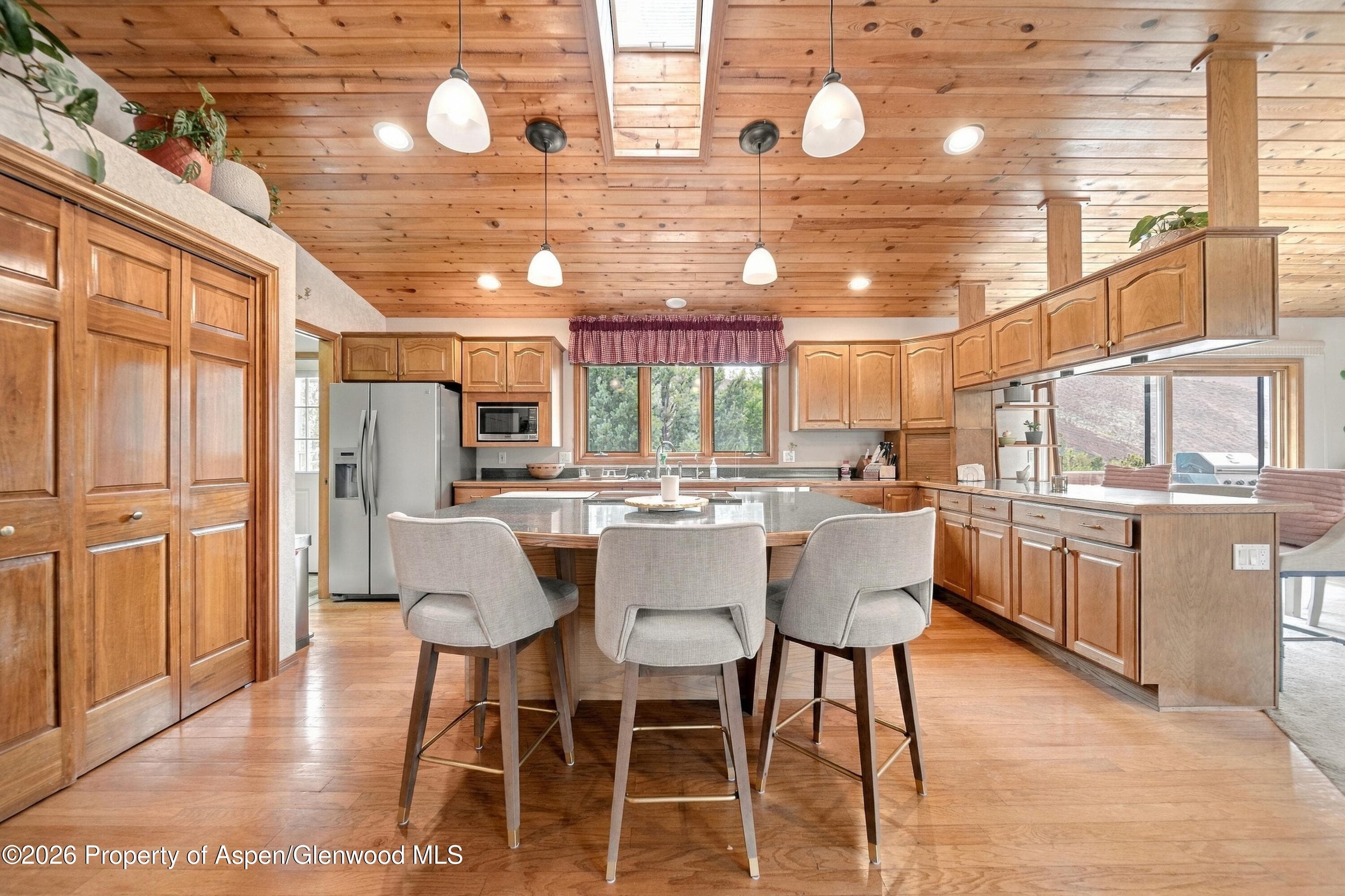 687 Canyon Creek Drive, Glenwood Springs, CO 81601 - Photo 4