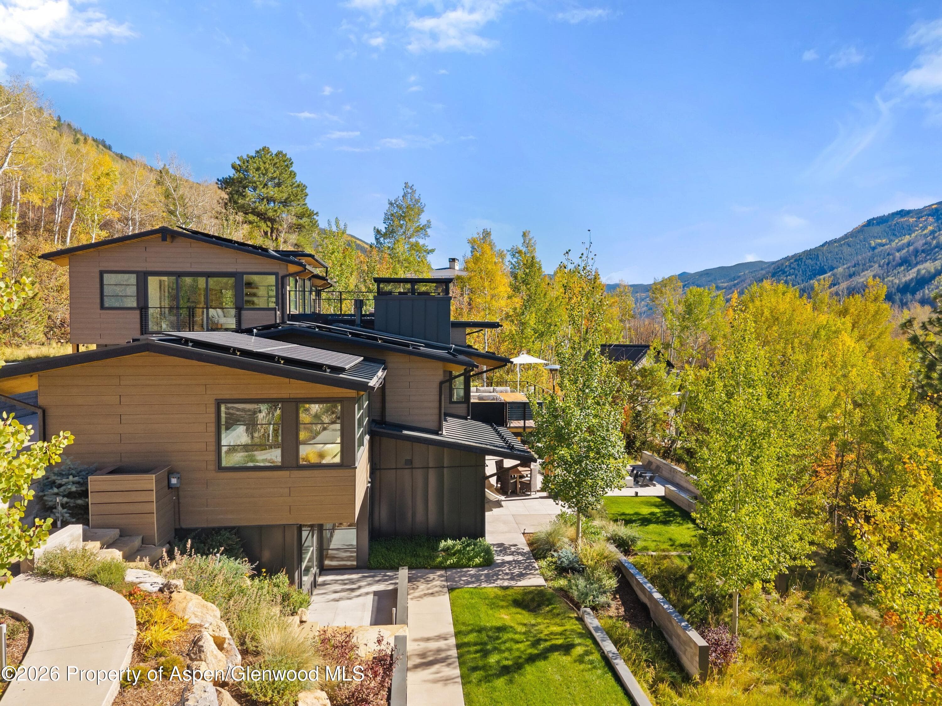 546 Mcskimming Road, Aspen, CO 81611