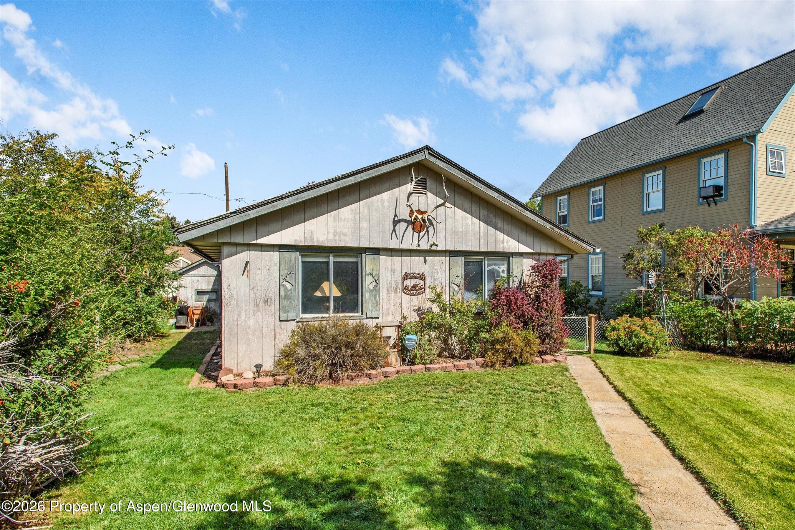 727 Euclid Avenue, Carbondale, CO 81623 - Photo 2