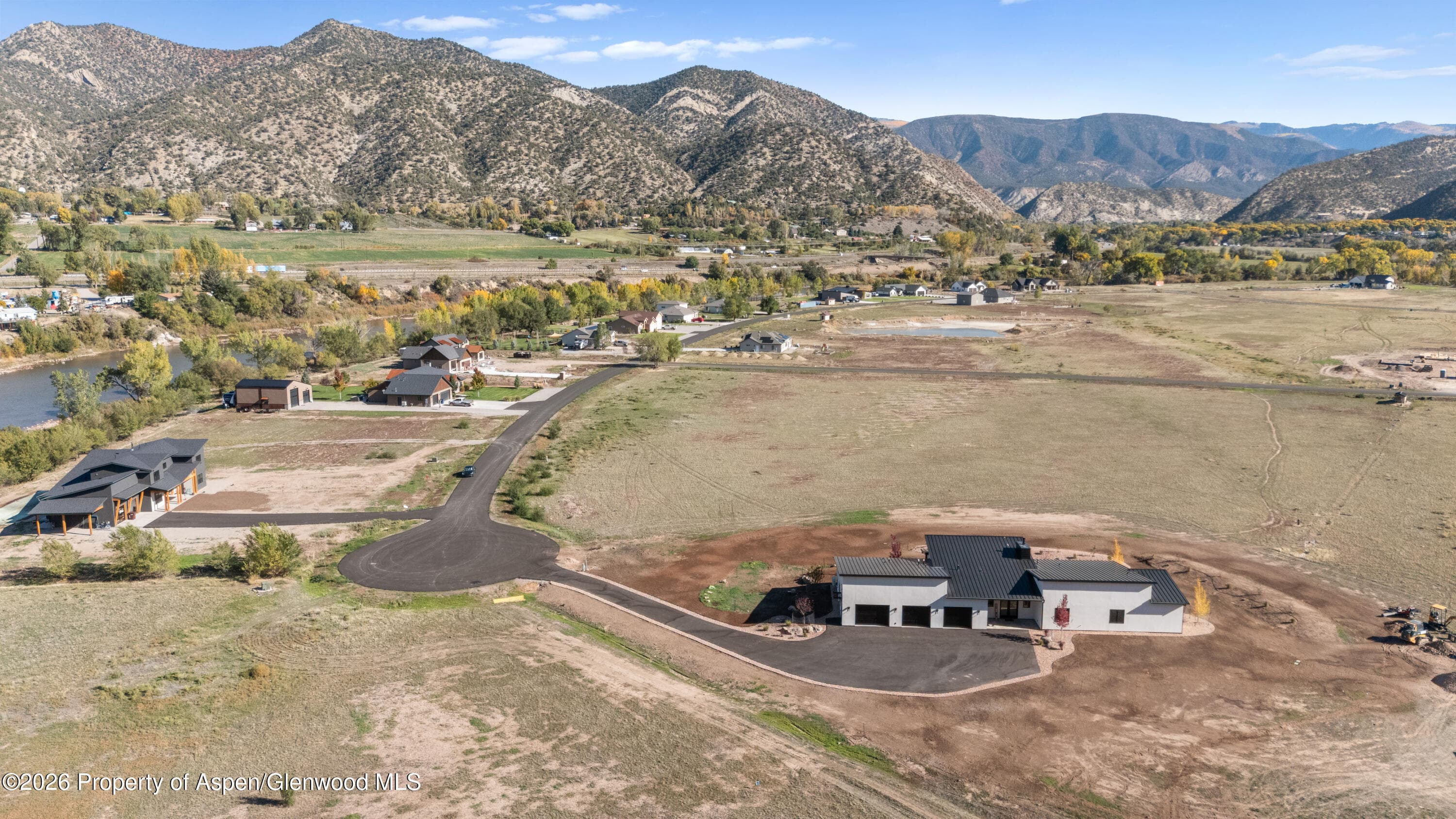 32 Rapids View Lane, New Castle, CO 81647 - Photo 2