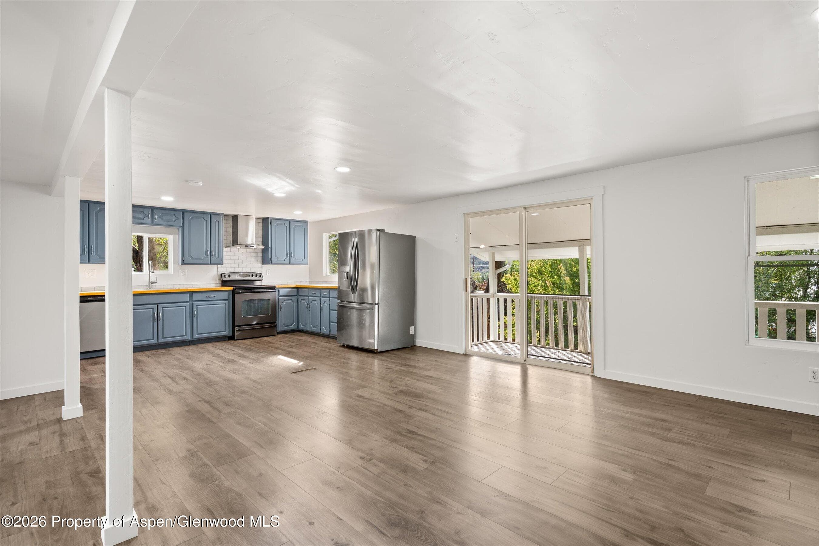 318 N B Street, New Castle, CO 81647 - Photo 10