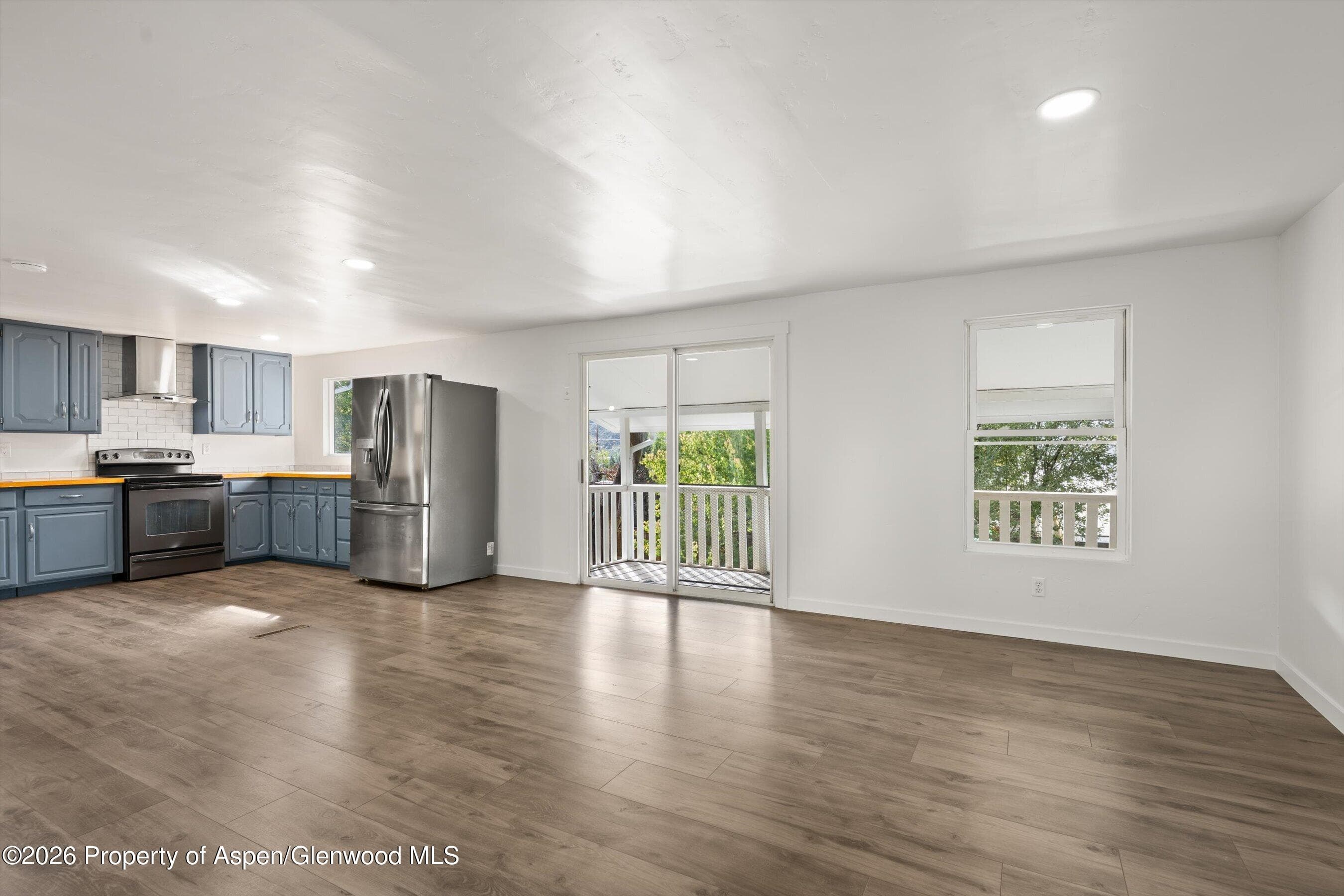 318 N B Street, New Castle, CO 81647 - Photo 17