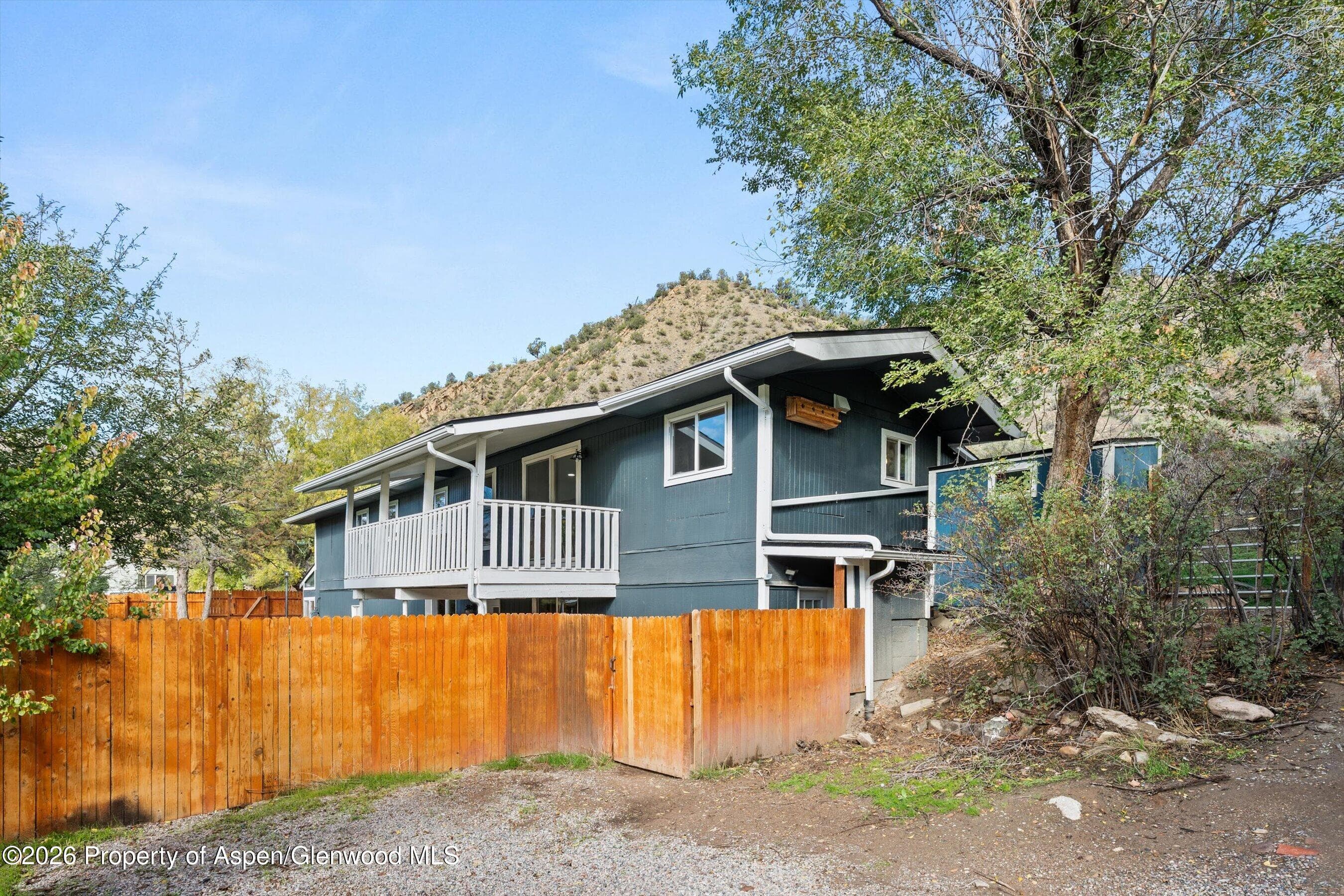 318 N B Street, New Castle, CO 81647 - Photo 2